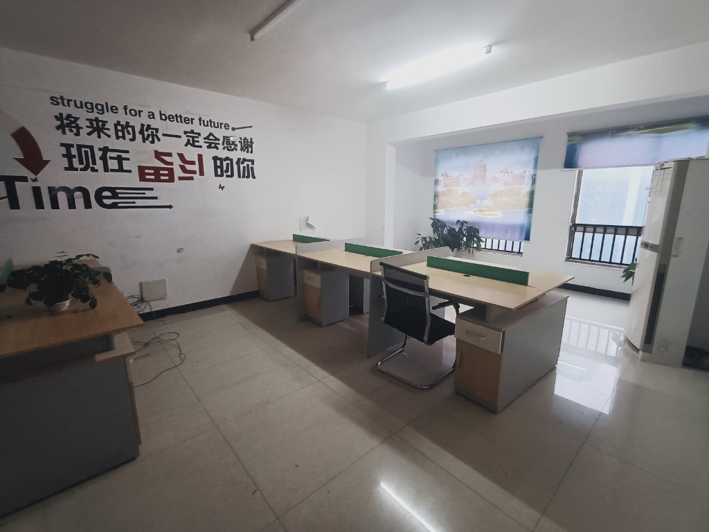 金源大厦 4室2厅2卫 2800.0元/月 金源大厦 4室2厅2卫 2800.0元/月室内图