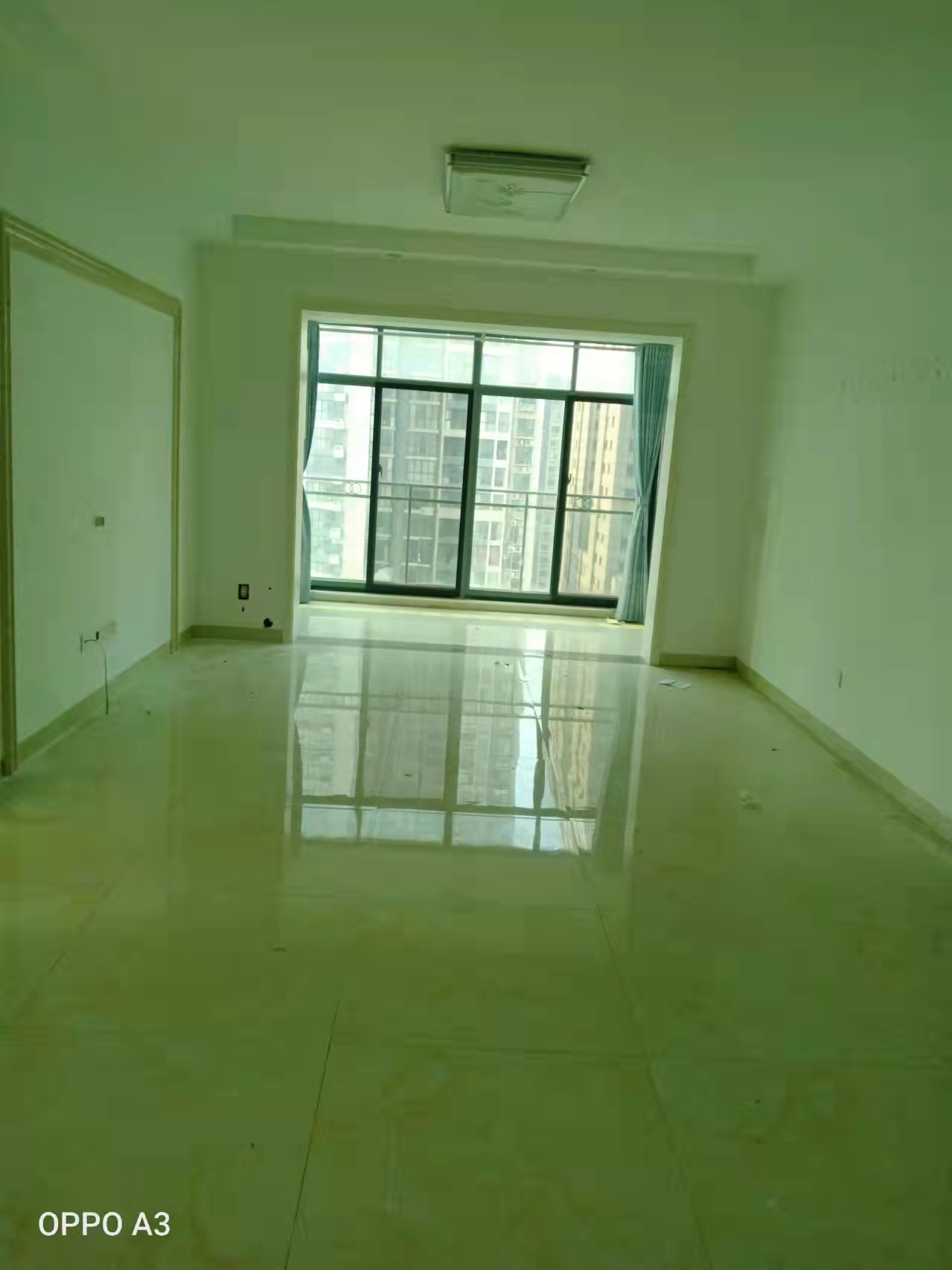 鹏利广场 3室2厅1卫 2800.0元/月 鹏利广场 3室2厅1卫 2800.0元/月室内图