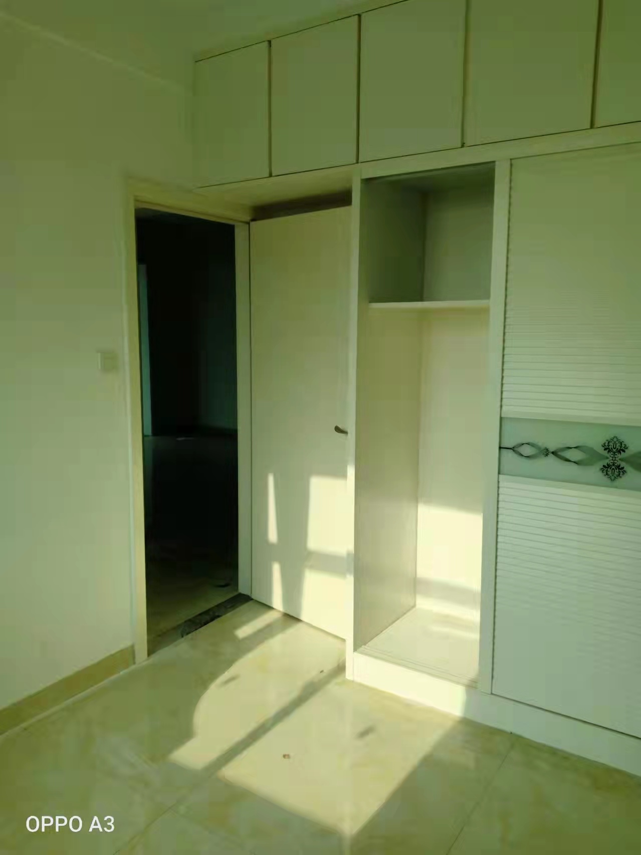 鹏利广场 3室2厅1卫 2800.0元/月 鹏利广场 3室2厅1卫 2800.0元/月室内图