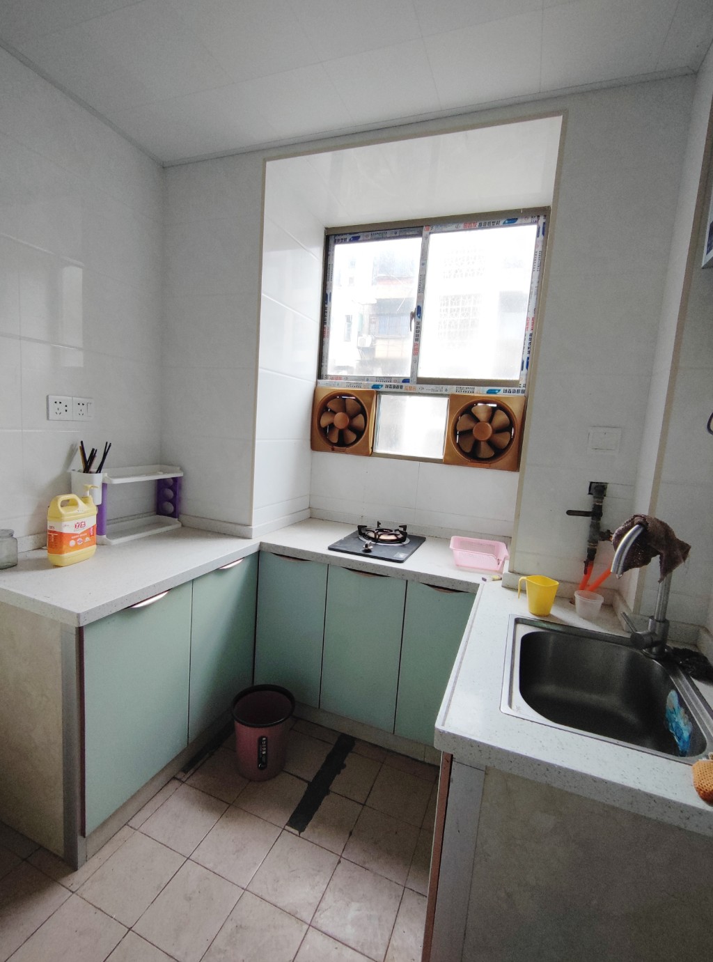 太平小区 2室2厅2卫 900.0元/月 太平小区 2室2厅2卫 900.0元/月室内图