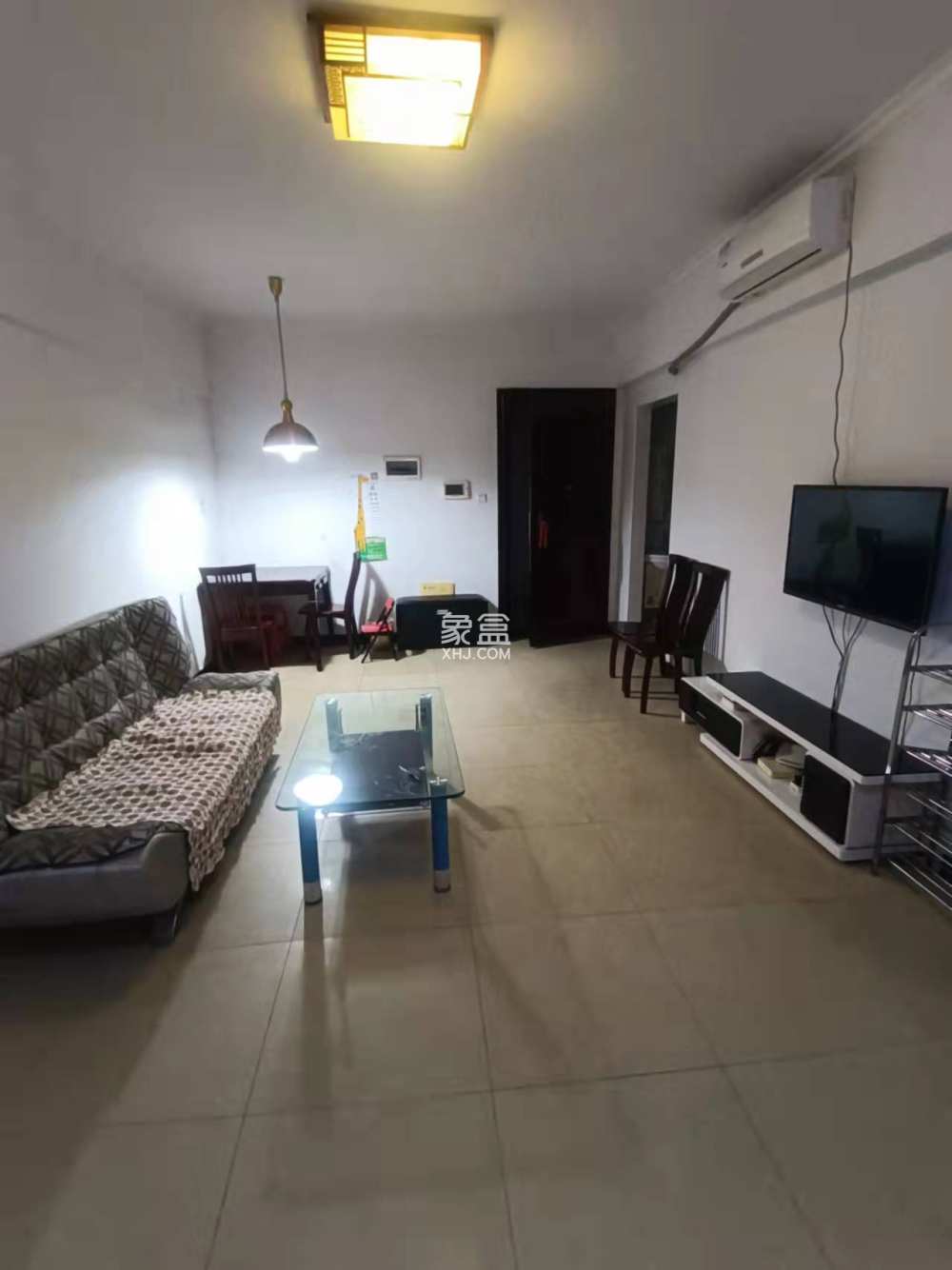 步步高广场佳汇华庭  1室1厅1卫    1800.0元/月