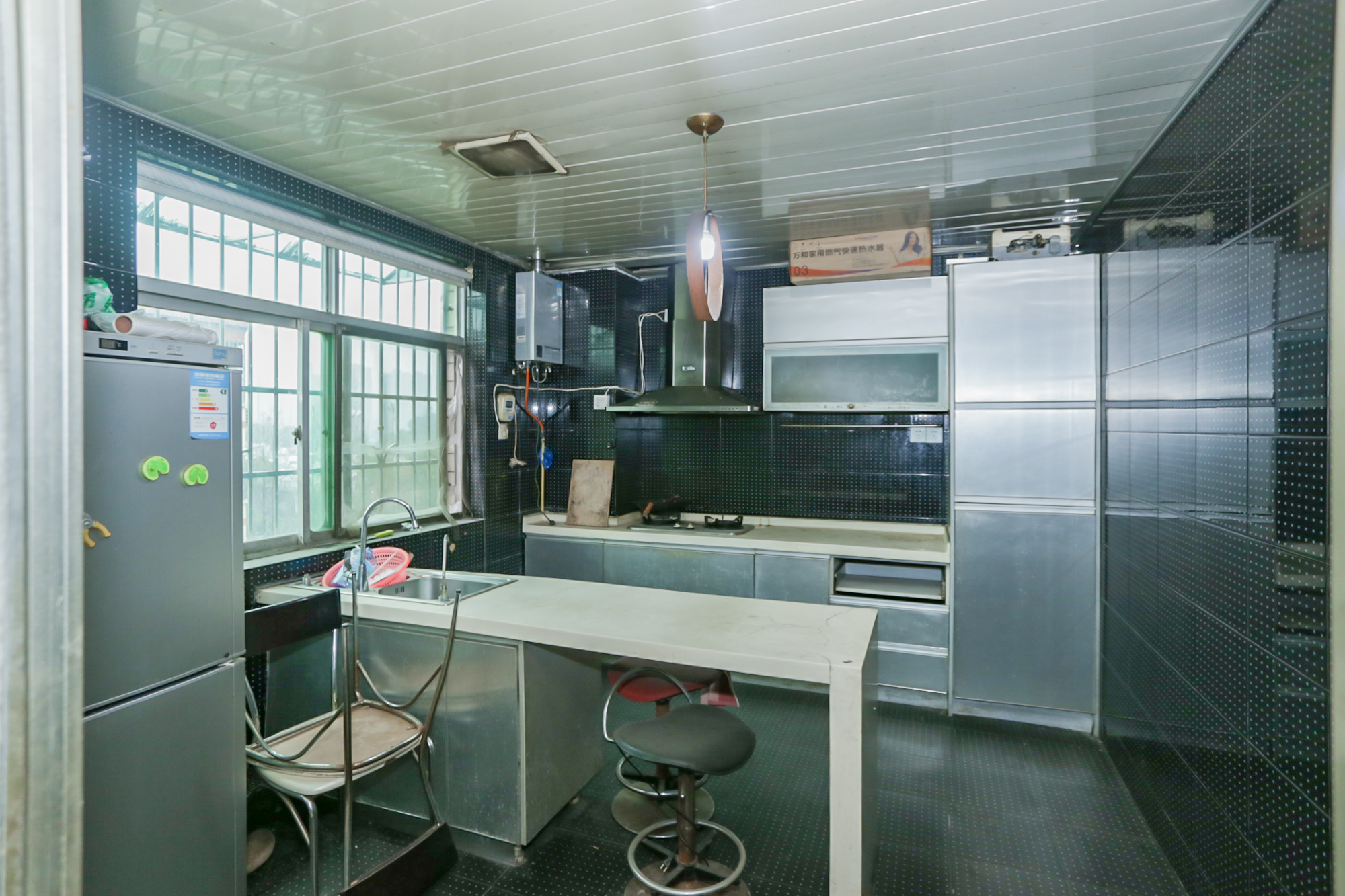 银晟花园  3室2厅2卫    83.0万 银晟花园  3室2厅2卫    83.0万厨房