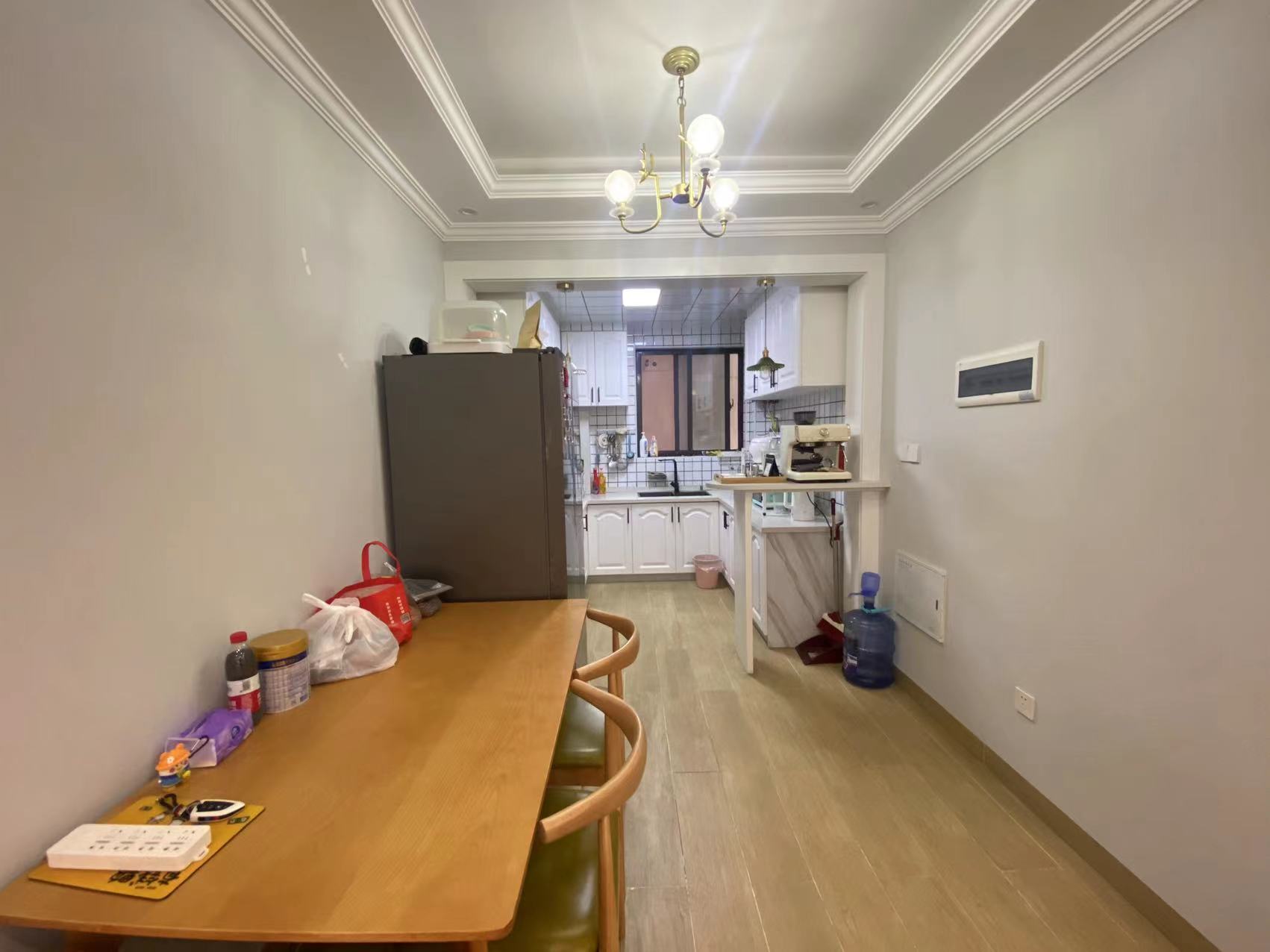 旺城天悦领秀香江  4室2厅1卫    88.8万 旺城天悦领秀香江  4室2厅1卫    88.8万客厅