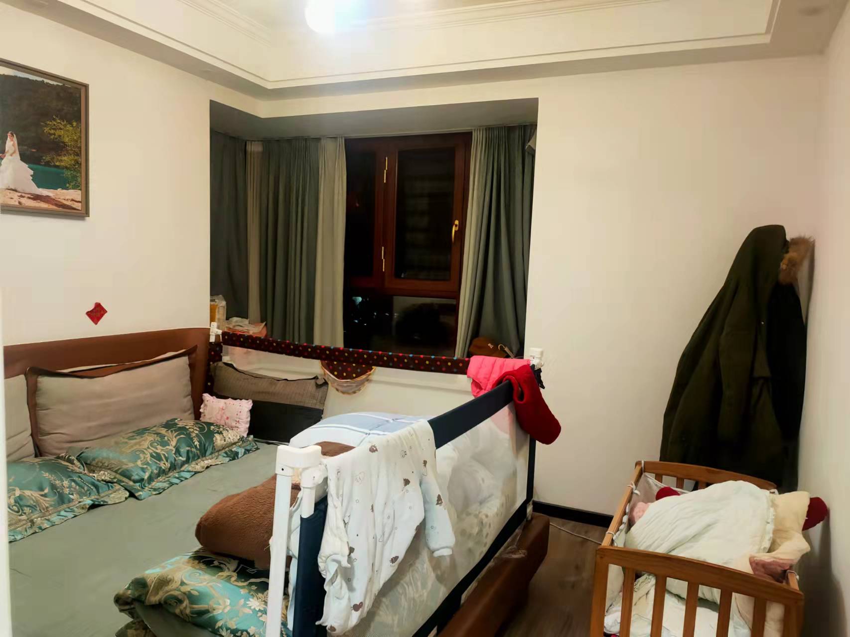 金碧花园 4室2厅2卫 113.8万 金碧花园 4室2厅2卫 113.8万客厅