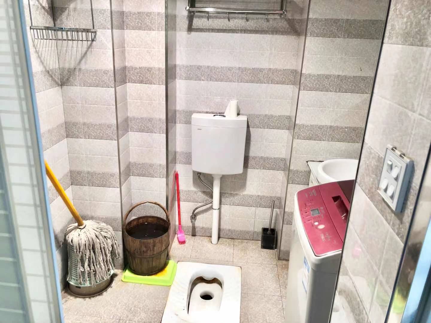 云顶上品 1室1厅1卫 1200.0元/月 云顶上品 1室1厅1卫 1200.0元/月室内图