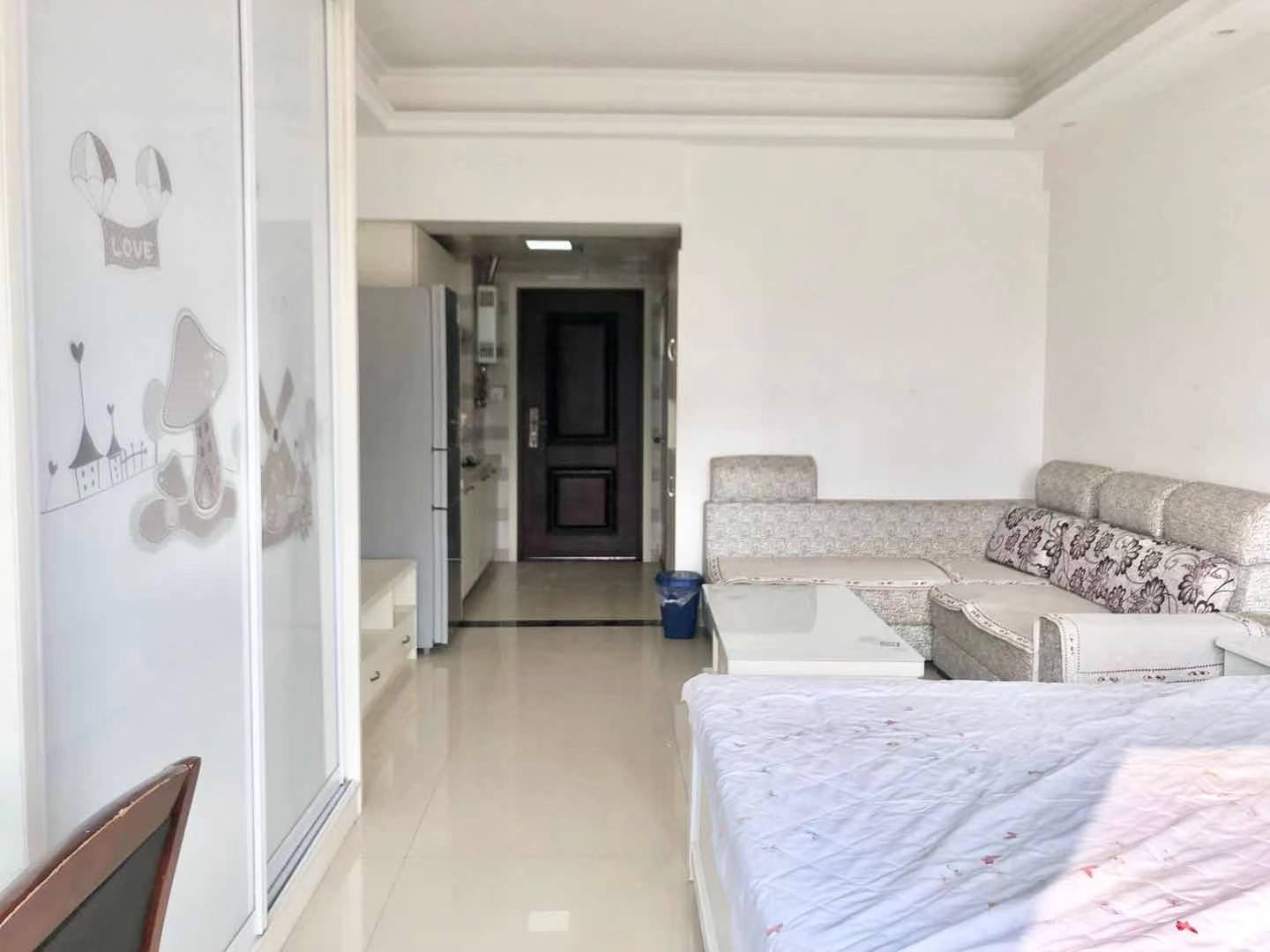 云顶上品 1室1厅1卫 1200.0元/月 云顶上品 1室1厅1卫 1200.0元/月室内图