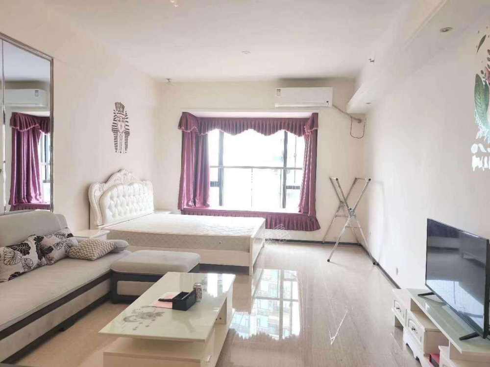 恒大绿洲  1室1厅1卫    1500.0元/月