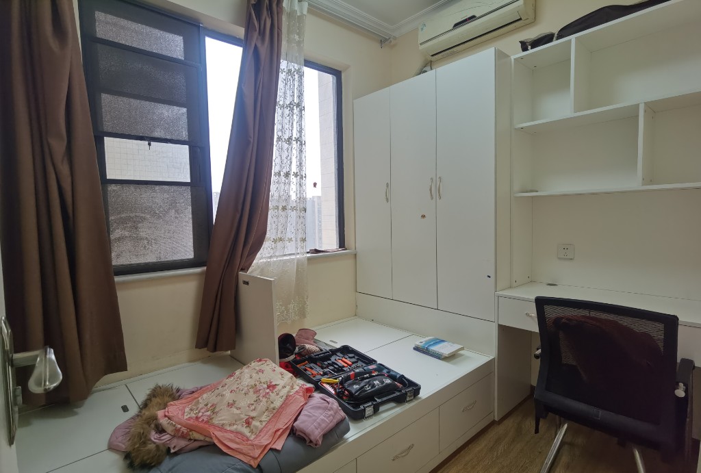 远大中央公园一期 3室2厅2卫 2600.0元/月 远大中央公园一期 3室2厅2卫 2600.0元/月室内图