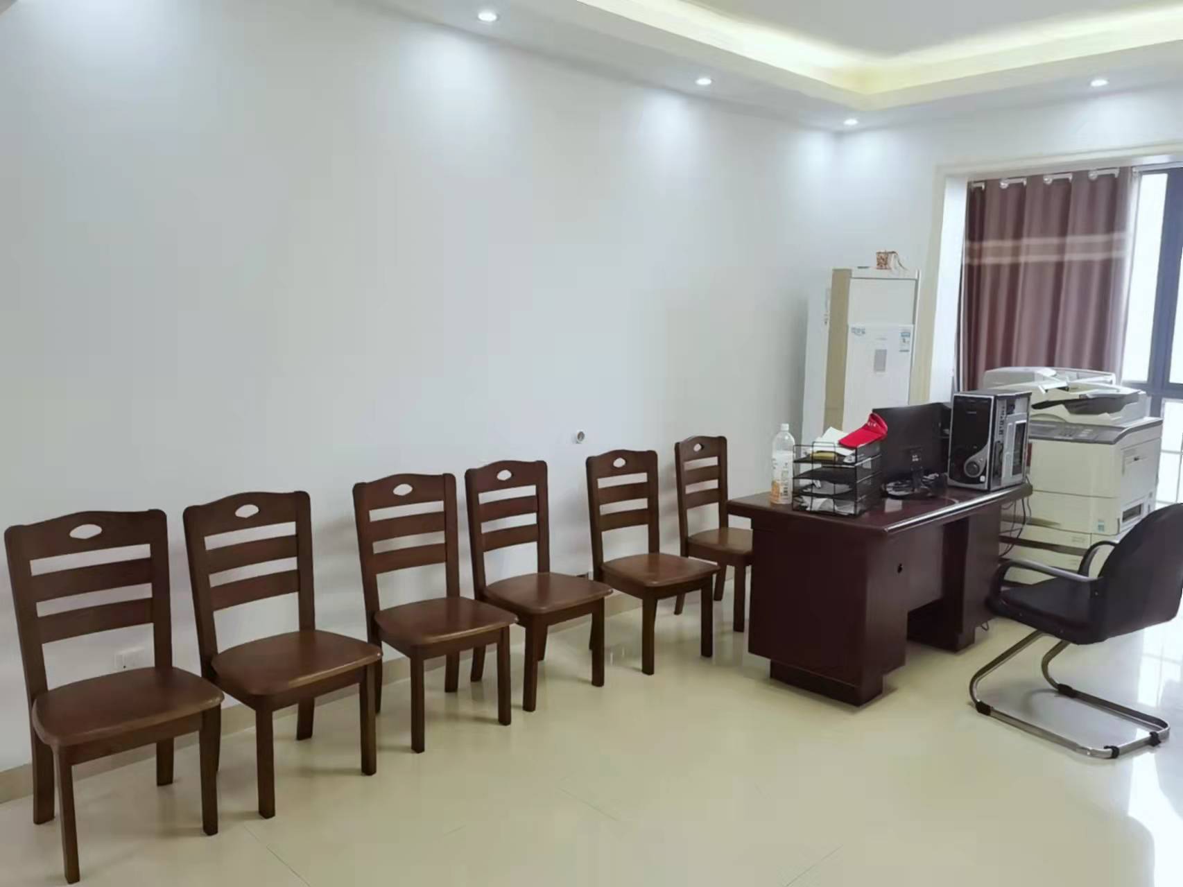 世纪嘉苑 3室2厅2卫 50.0万 世纪嘉苑 3室2厅2卫 50.0万客厅