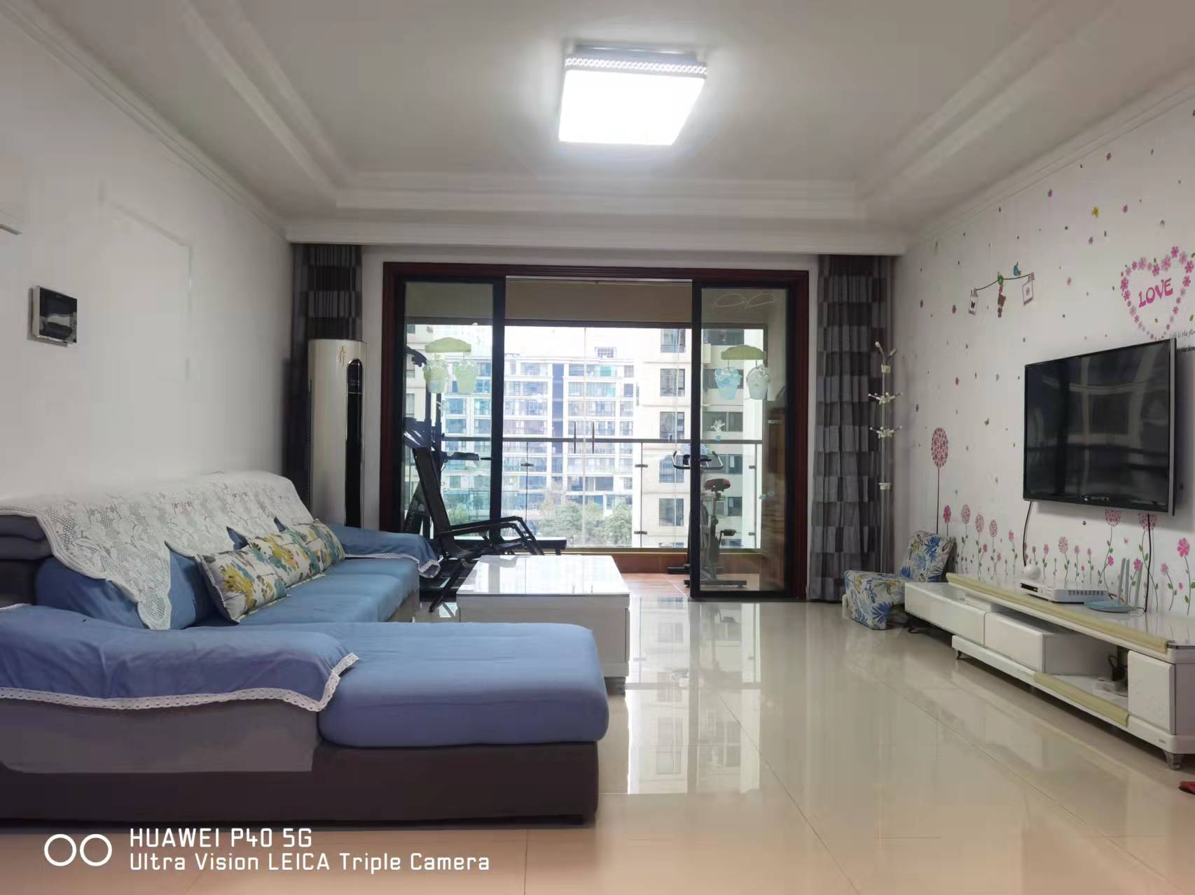 美的林城时代  4室2厅2卫    5500.0元/月 美的林城时代  4室2厅2卫    5500.0元/月室内图