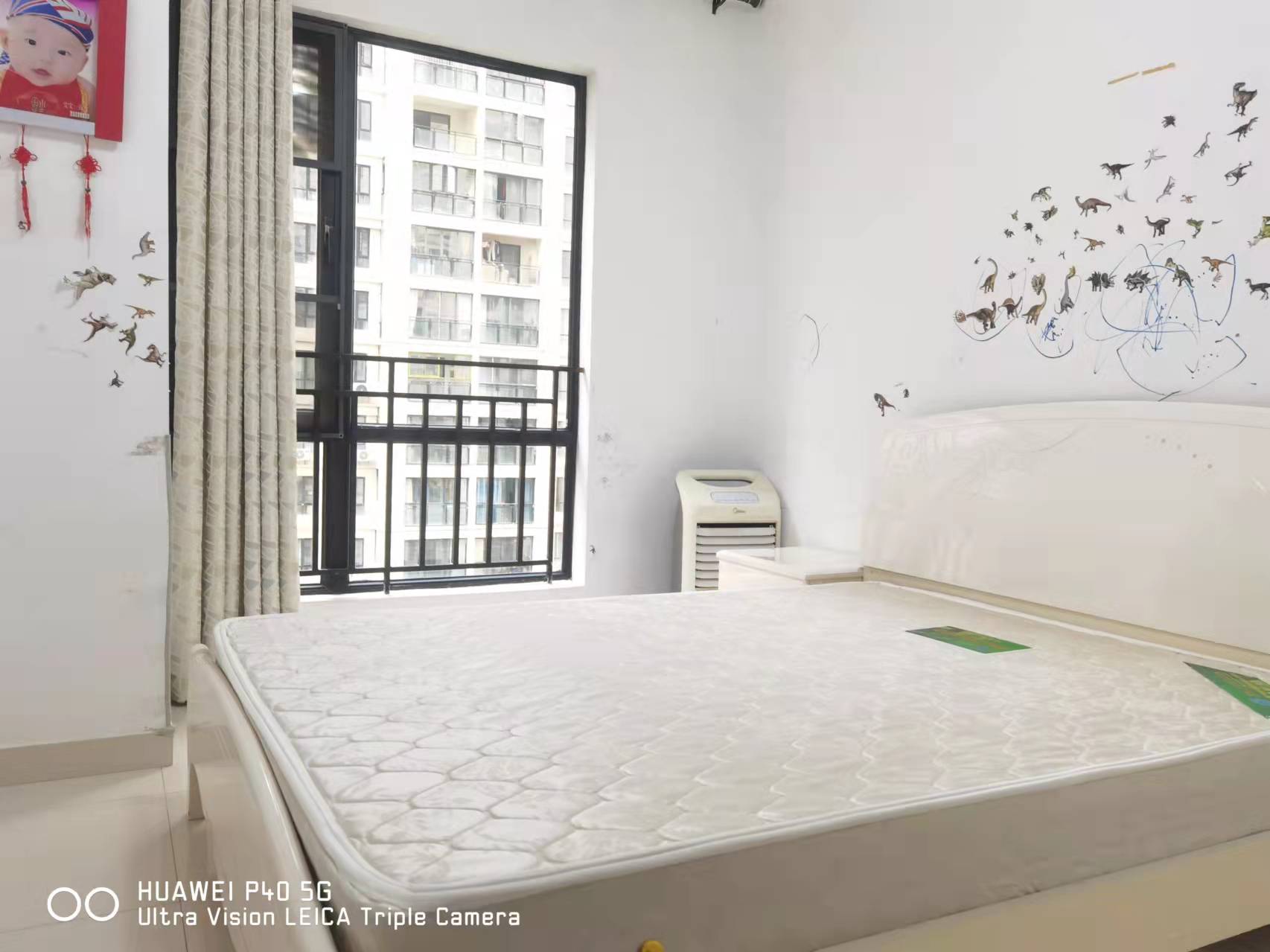 美的林城时代  4室2厅2卫    5500.0元/月 美的林城时代  4室2厅2卫    5500.0元/月室内图