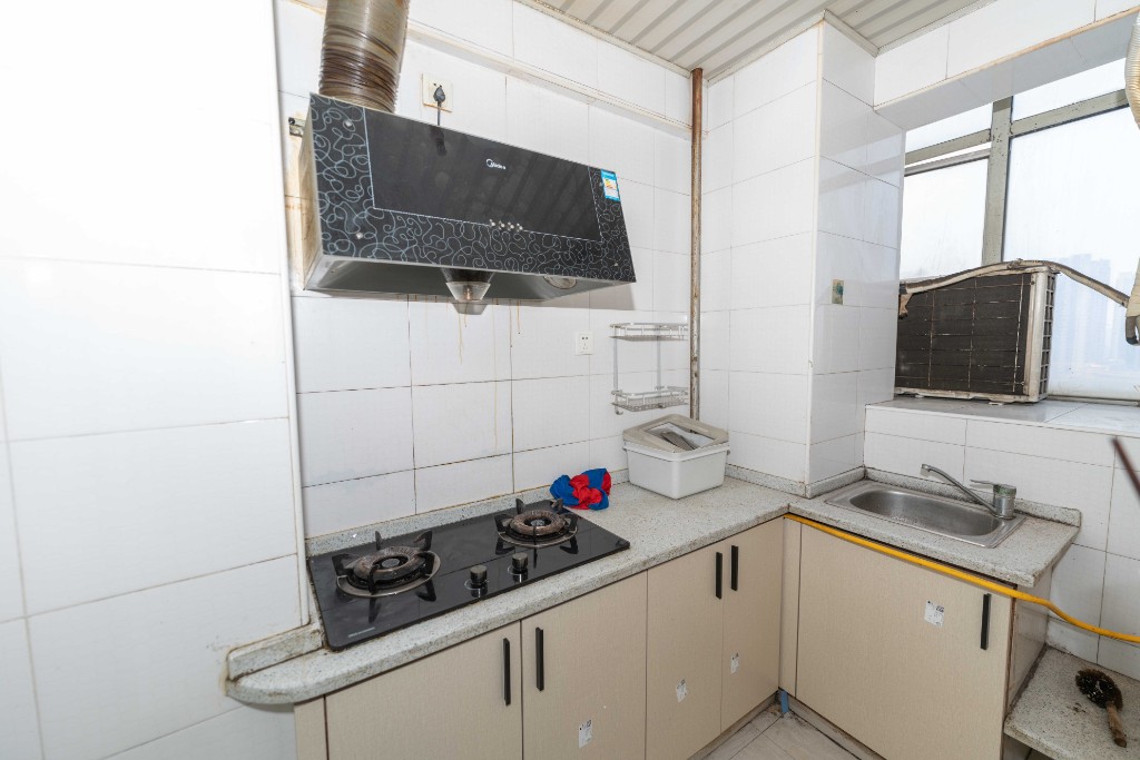 中远公馆 2室1厅1卫 74.0万 中远公馆 2室1厅1卫 74.0万厨房