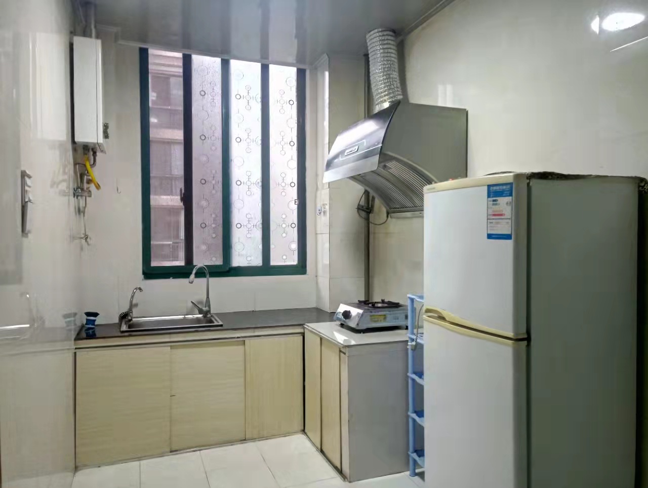 尚格名城东岸花园  2室1厅1卫    49.8万 尚格名城东岸花园  2室1厅1卫    49.8万客厅