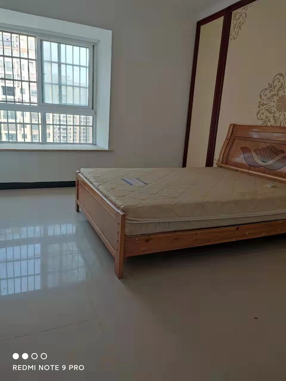 城典丽园  0室0厅0卫   99.90万卧室