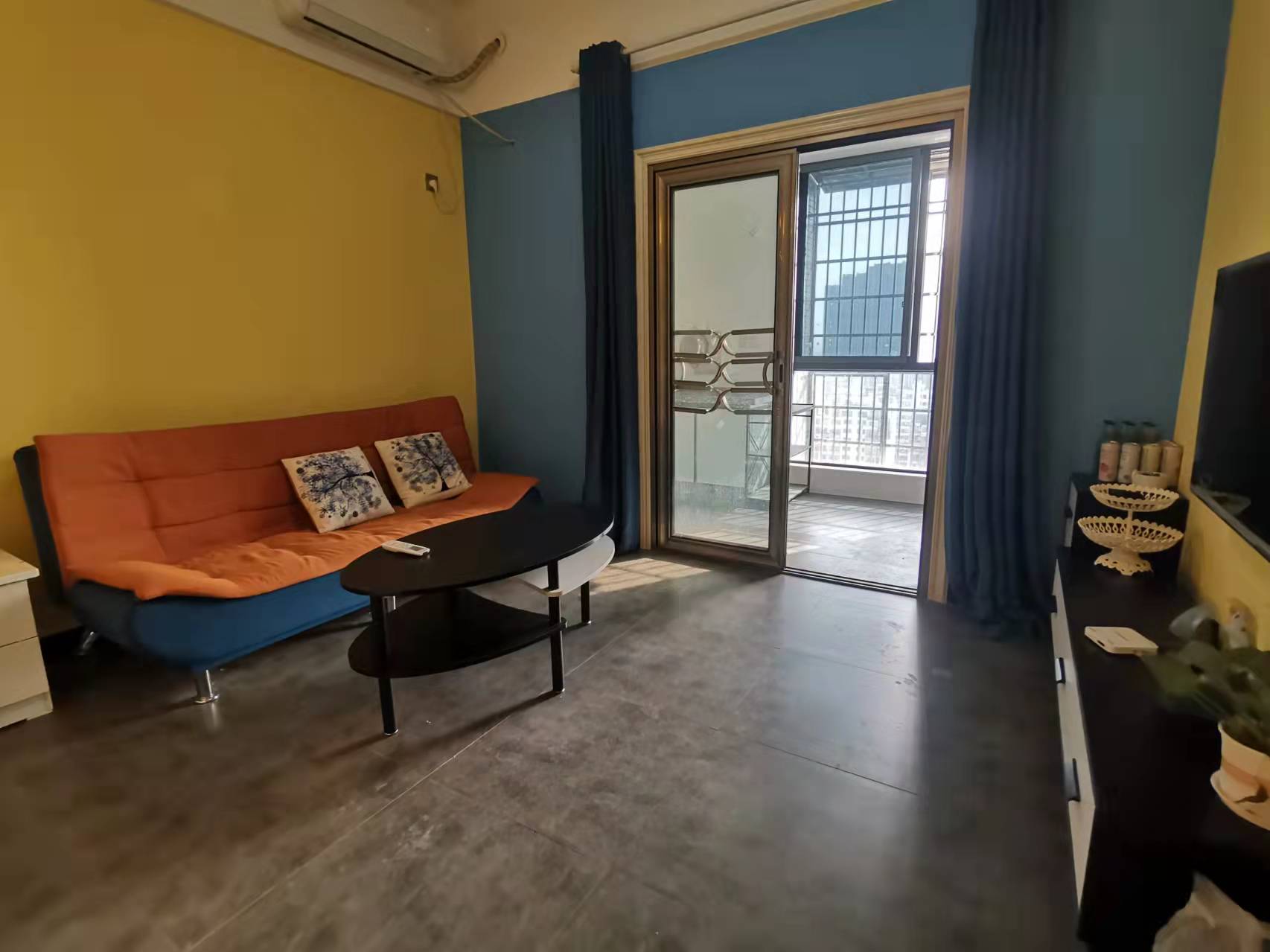 鑫天国际(鑫天偶遇)  1室1厅1卫    1500.0元/月 鑫天国际(鑫天偶遇)  1室1厅1卫    1500.0元/月室内图