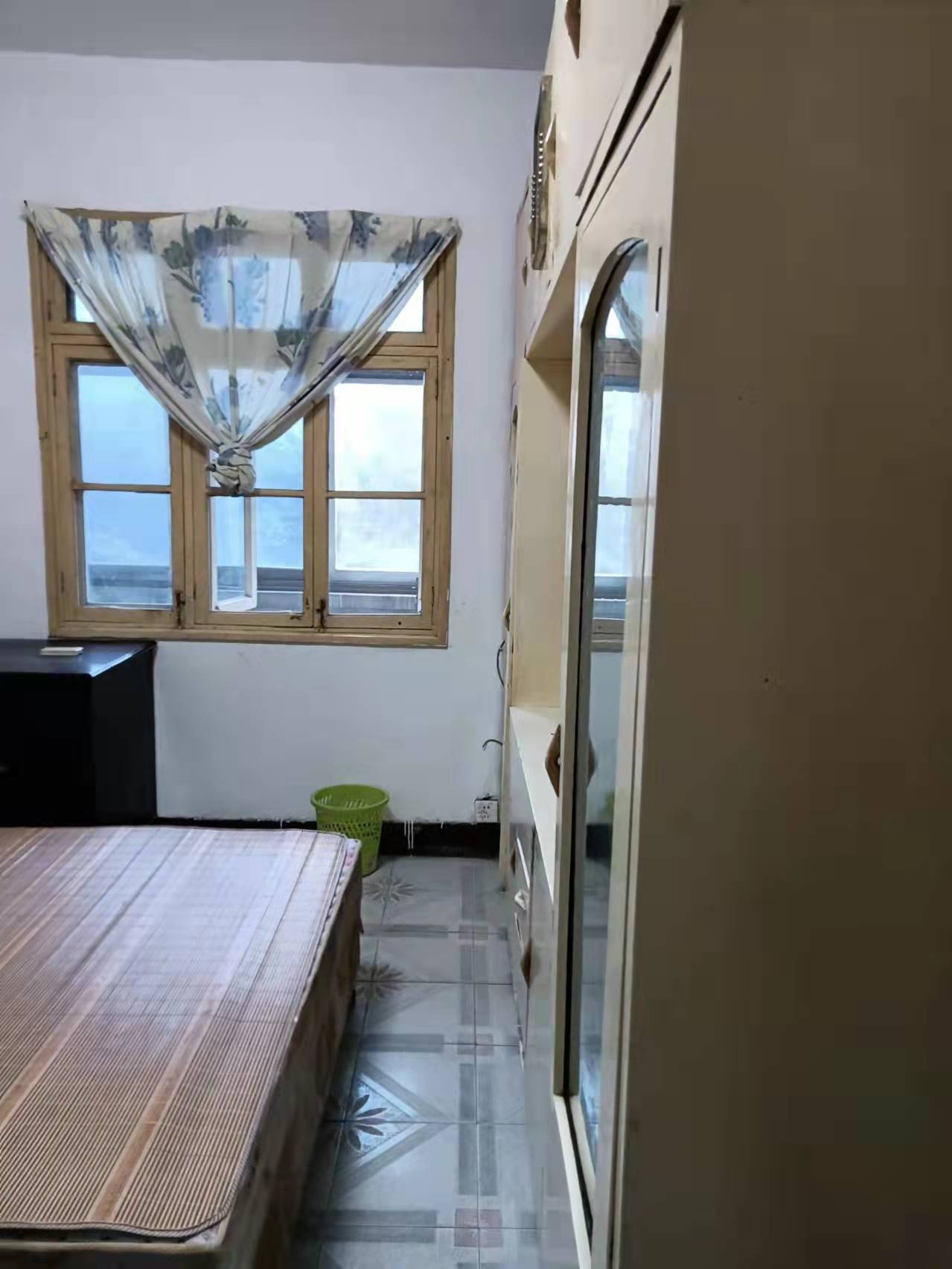 金属回收公司小区 2室1厅1卫 600.0元/月 金属回收公司小区 2室1厅1卫 600.0元/月室内图