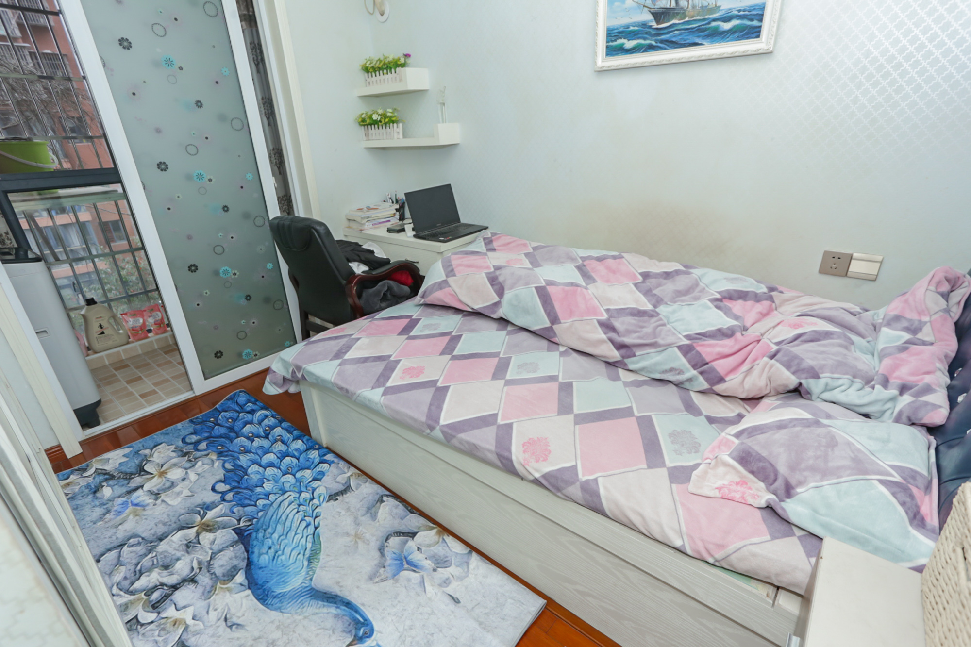 联美品格  2室2厅1卫   68.00万卧室