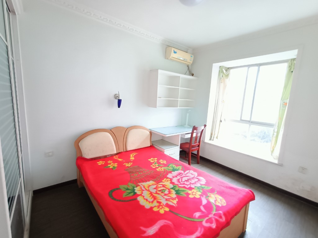 新竹花园 3室2厅1卫 2000.0元/月 新竹花园 3室2厅1卫 2000.0元/月室内图