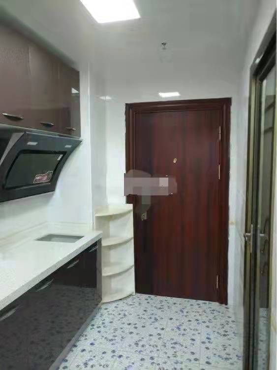 东能.中央公馆  1室1厅1卫    1600.0元/月 东能.中央公馆  1室1厅1卫    1600.0元/月室内图