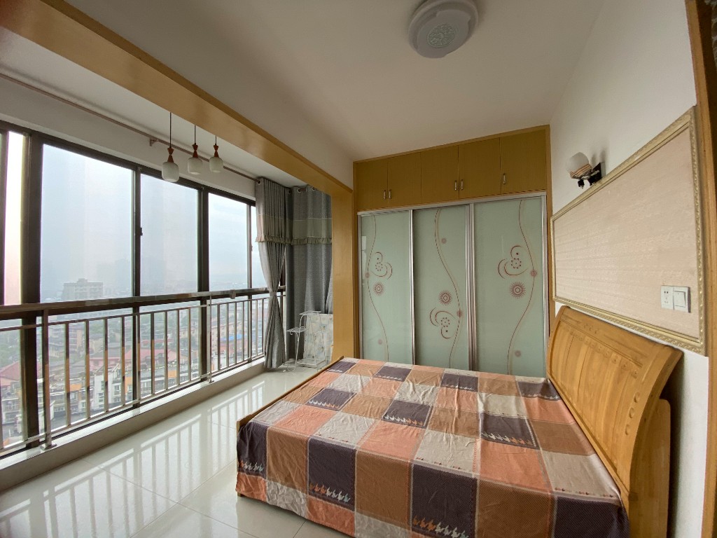 佳安茗苑 1室1厅1卫 31.0万 佳安茗苑 1室1厅1卫 31.0万客厅