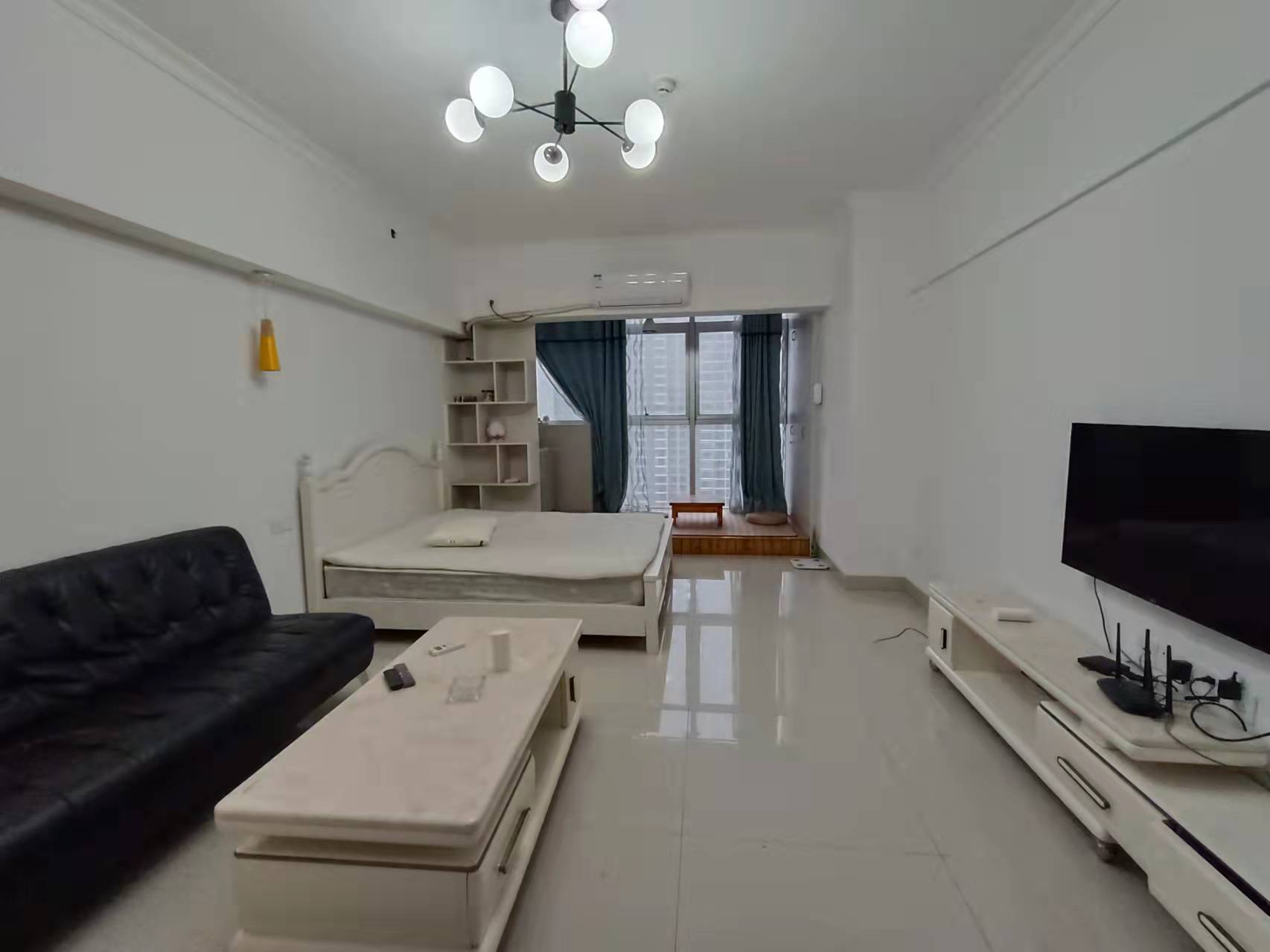 雄森国际  1室1厅1卫    1600.0元/月 雄森国际  1室1厅1卫    1600.0元/月户型图