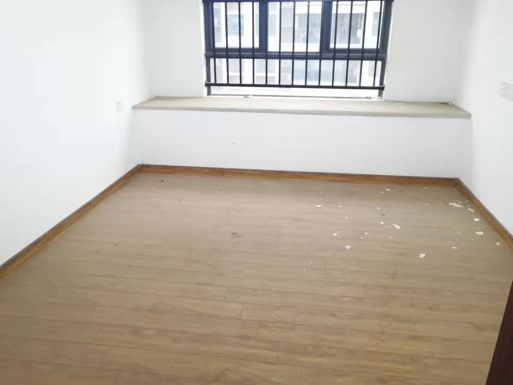 碧桂园 3室2厅1卫 43.8万 碧桂园 3室2厅1卫 43.8万客厅