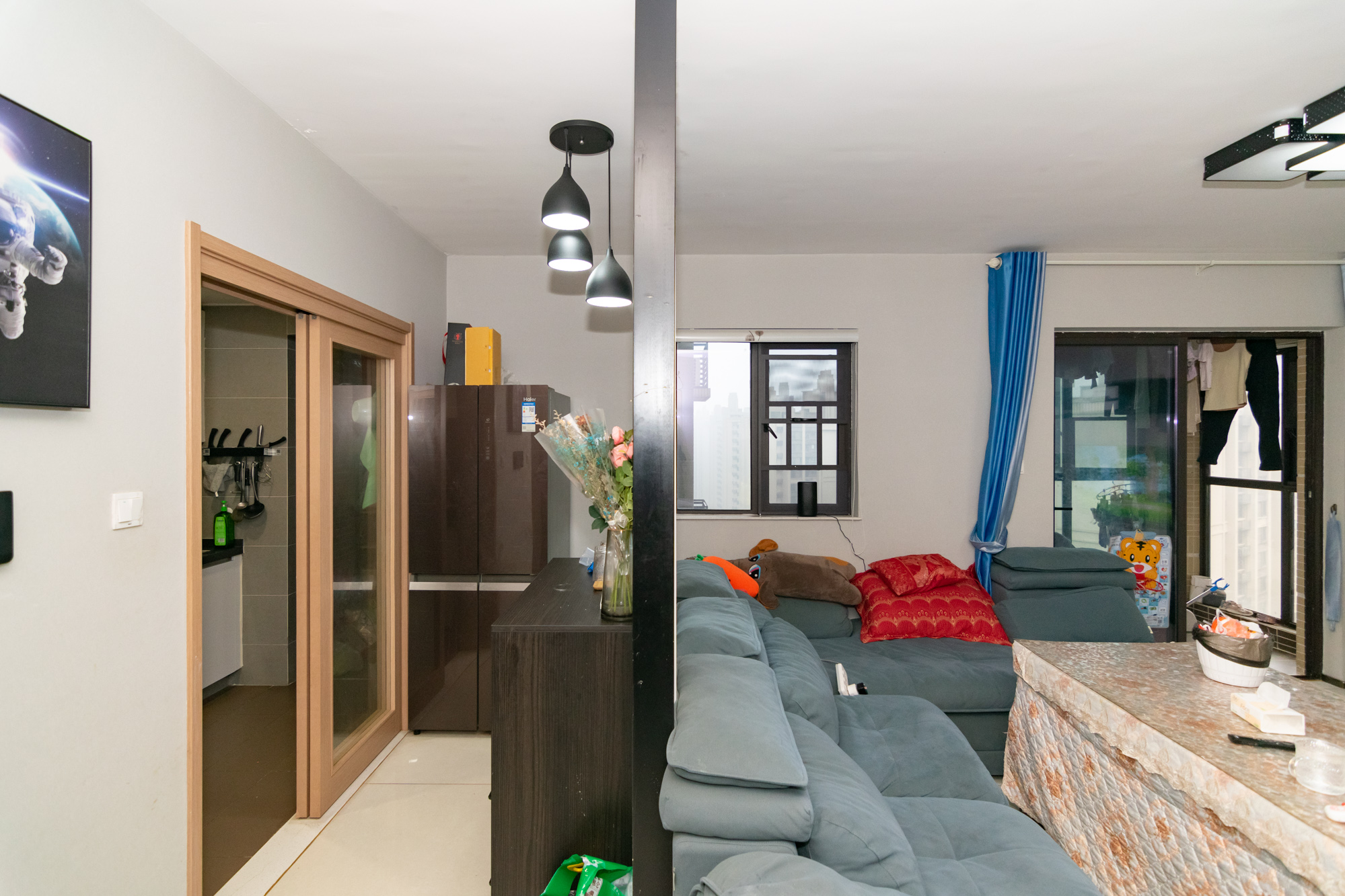 时代倾城二期  3室2厅2卫    116.0万客厅