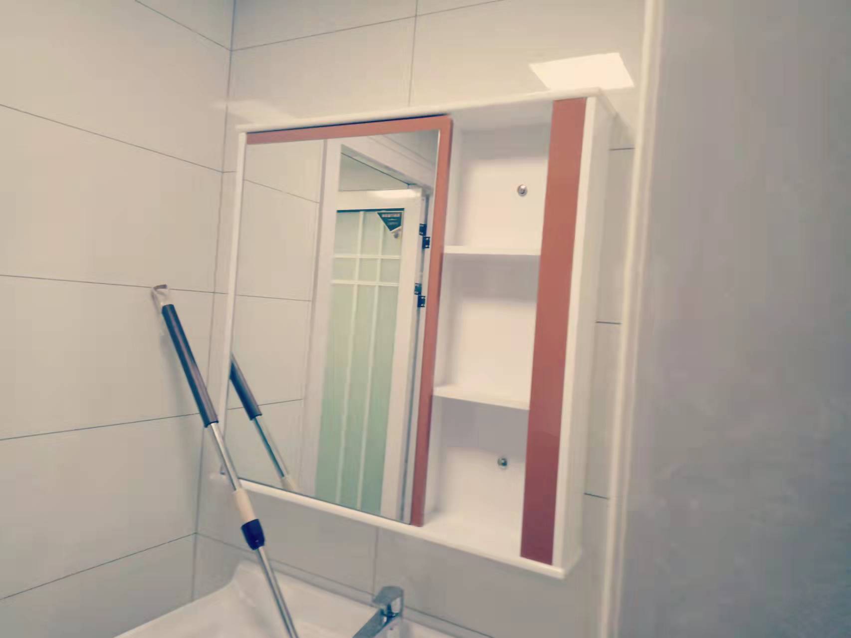 华邦深蓝时代广场  2室1厅1卫    1800.0元/月 华邦深蓝时代广场  2室1厅1卫    1800.0元/月室内图