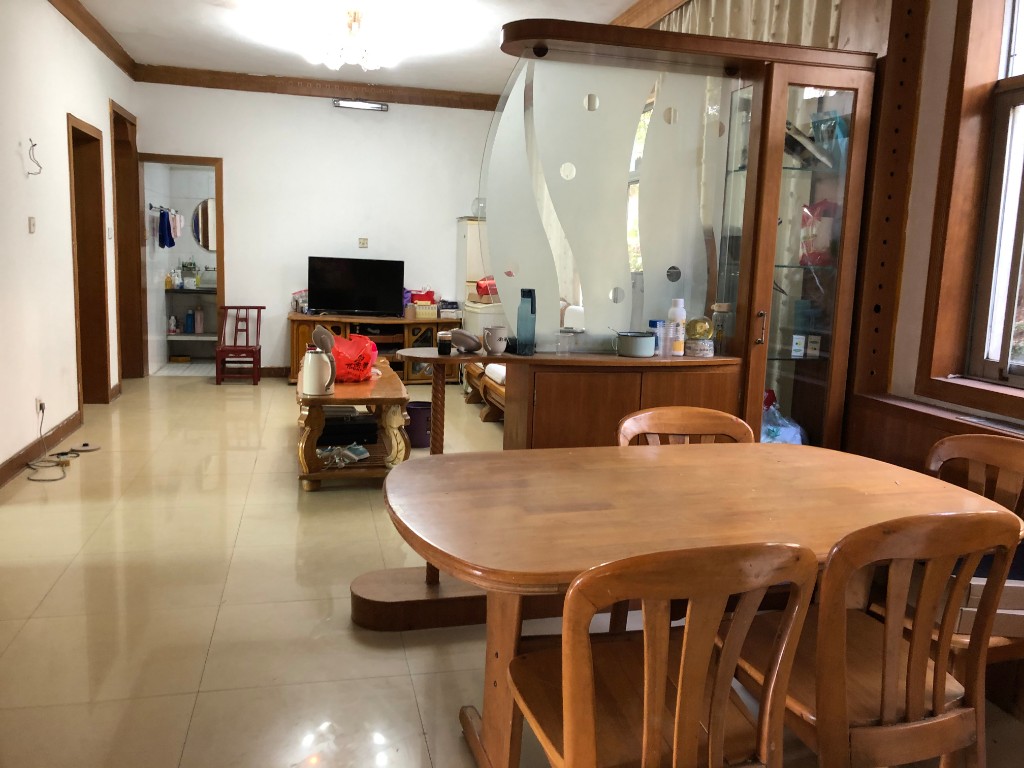 文化三村39号(锁) 3室2厅2卫 47.8万 文化三村39号(锁) 3室2厅2卫 47.8万客厅