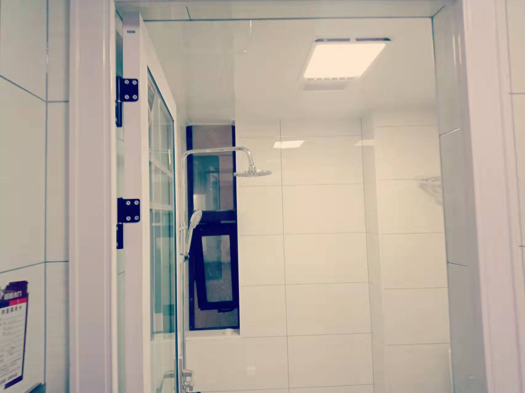 华邦深蓝时代广场  2室1厅1卫    1800.0元/月 华邦深蓝时代广场  2室1厅1卫    1800.0元/月室内图