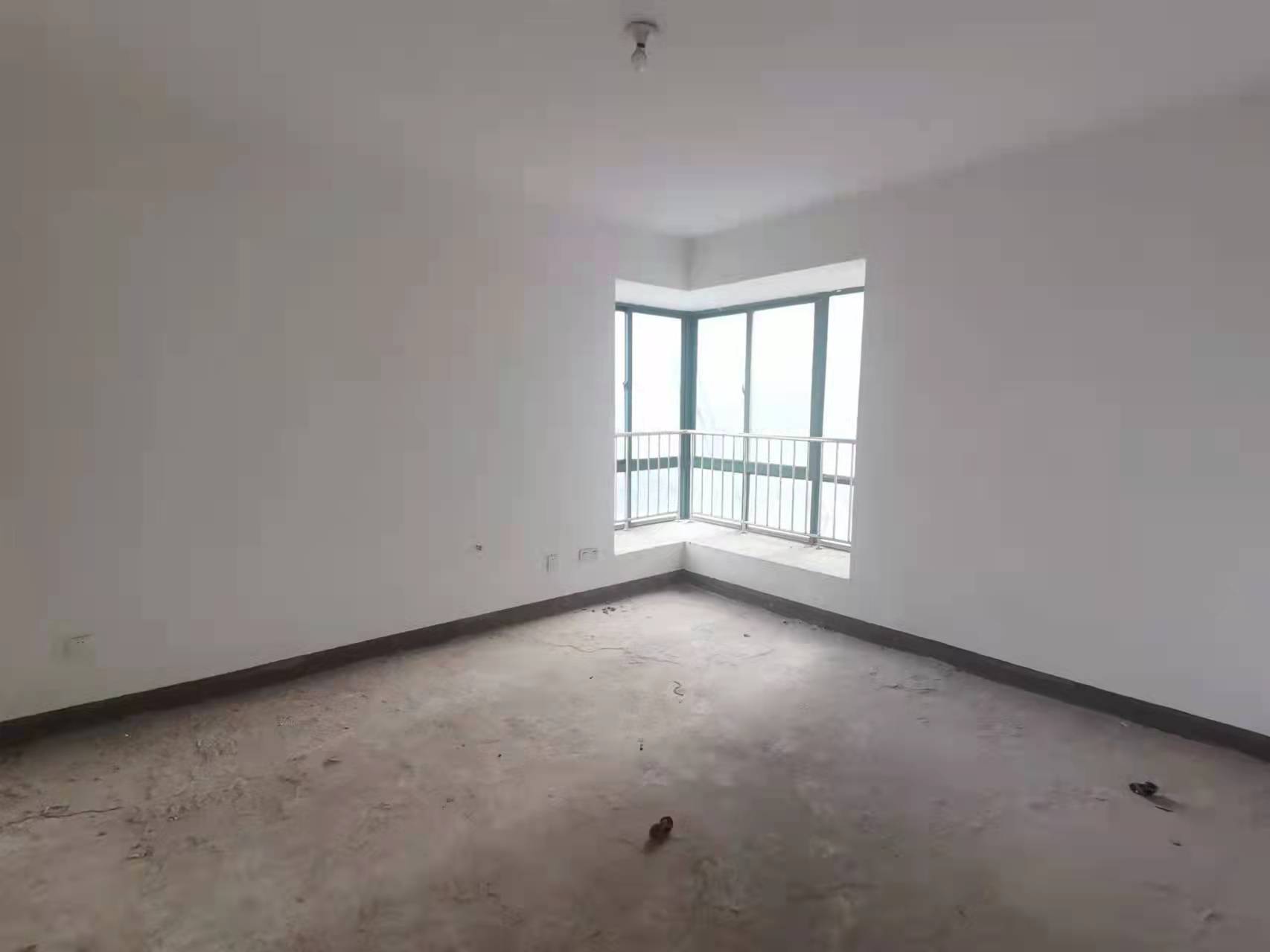 天鹅湖1号 4室2厅2卫 89.0万 天鹅湖1号 4室2厅2卫 89.0万客厅