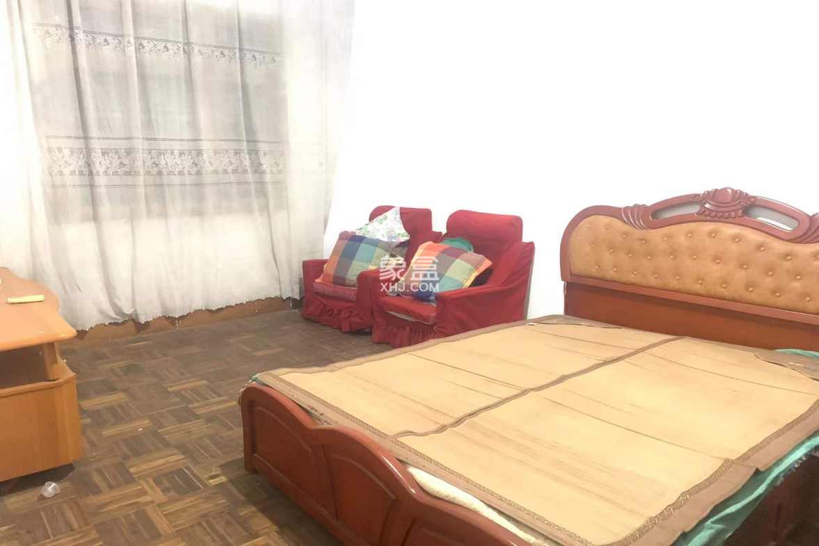 湖玻宿舍 3室1厅1卫 1000.00元/月 湖玻宿舍 3室1厅1卫 1000.00元/月室内图