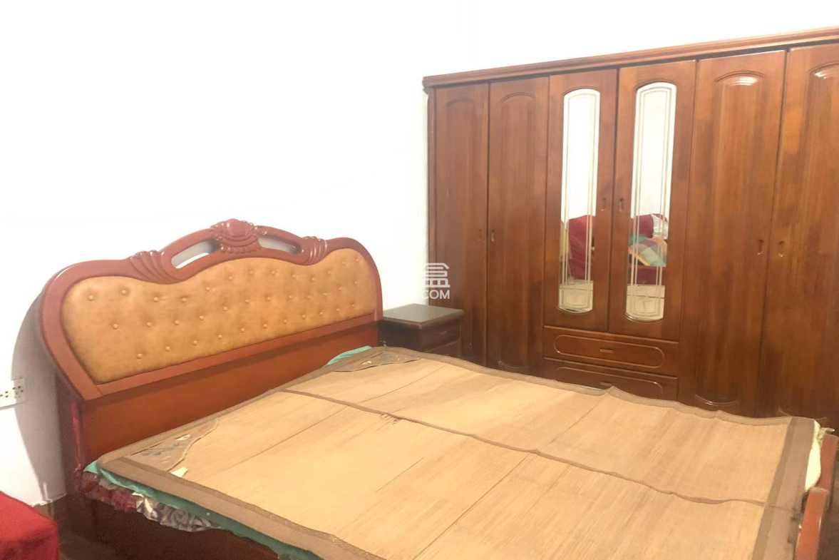 湖玻宿舍 3室1厅1卫 1000.00元/月 湖玻宿舍 3室1厅1卫 1000.00元/月室内图