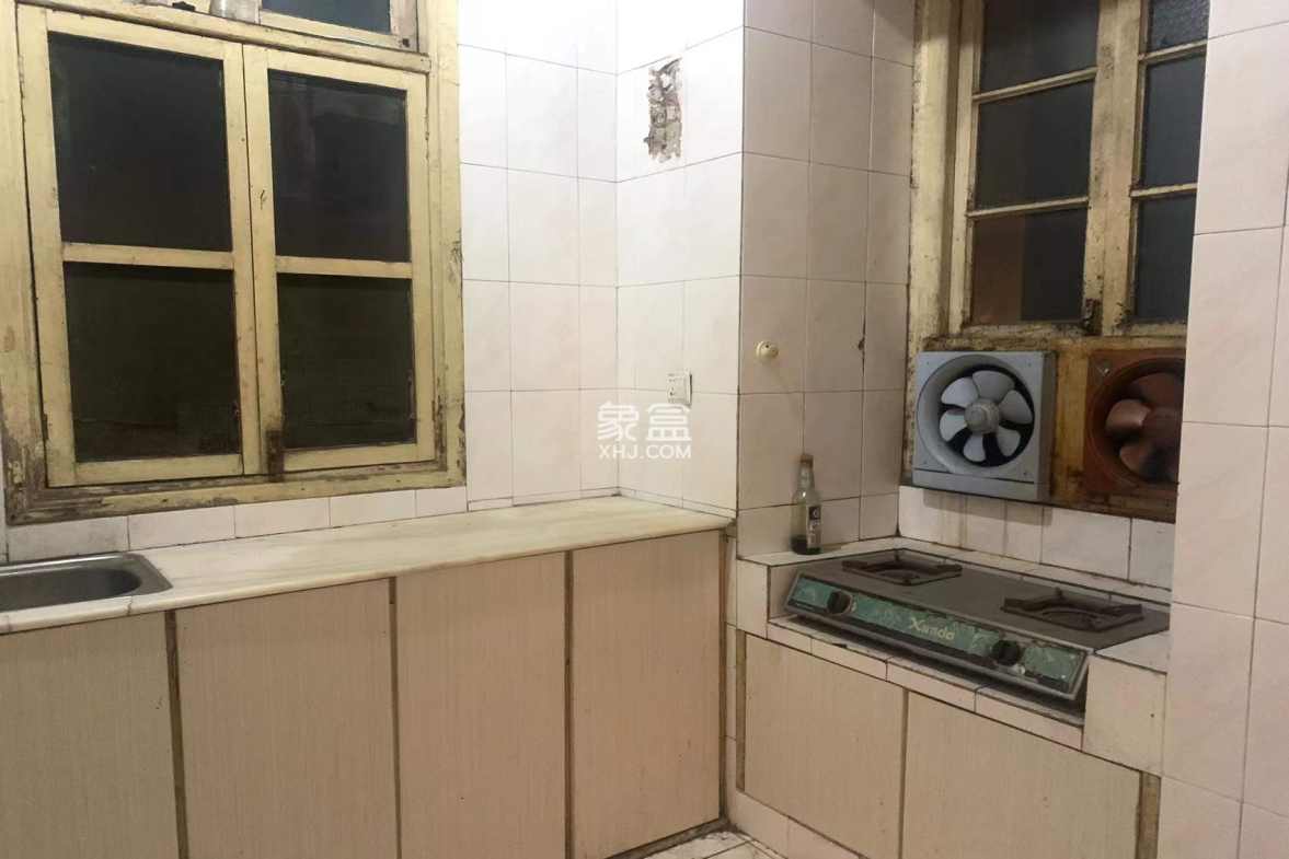 湖玻宿舍 3室1厅1卫 1000.00元/月 湖玻宿舍 3室1厅1卫 1000.00元/月室内图