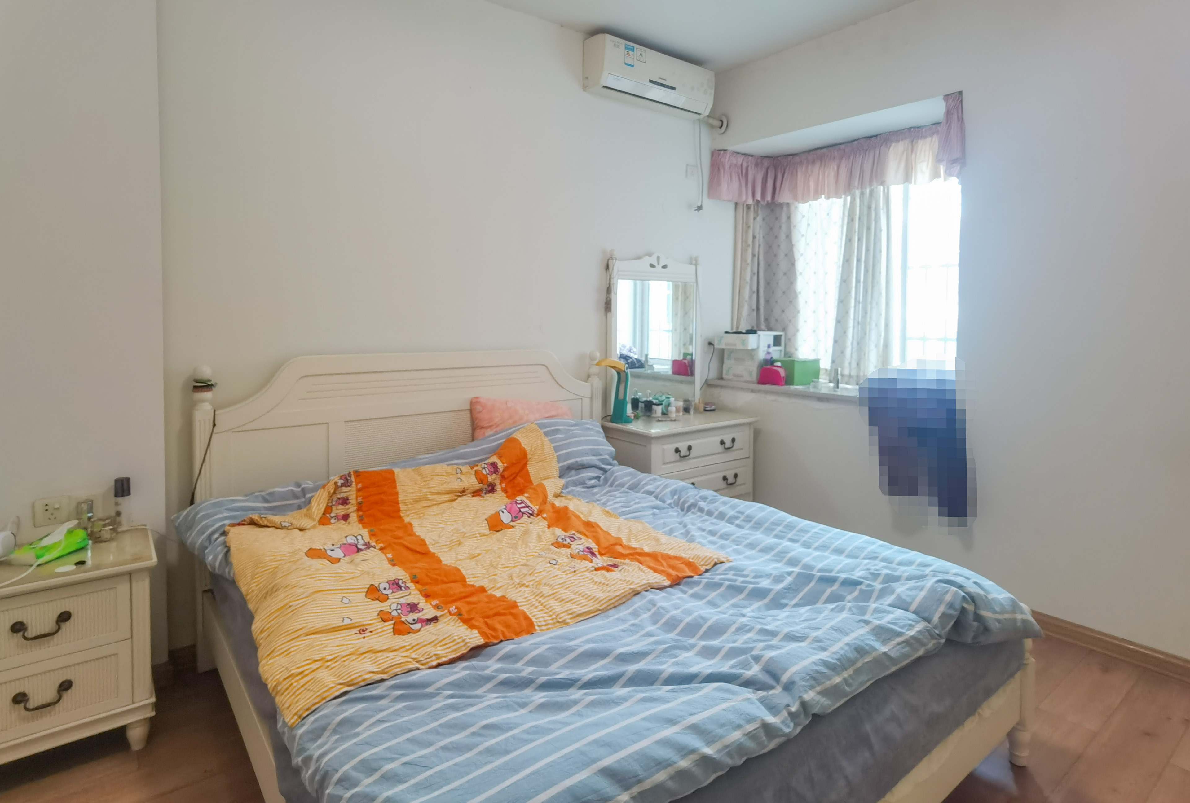 湘银小区  3室2厅1卫    49.8万 湘银小区  3室2厅1卫    49.8万客厅