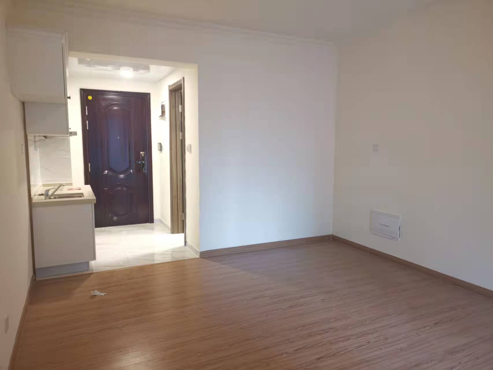 华耀碧桂园十里江湾誉峯  1室1厅1卫    1500.0元/月 华耀碧桂园十里江湾誉峯  1室1厅1卫    1500.0元/月室内图