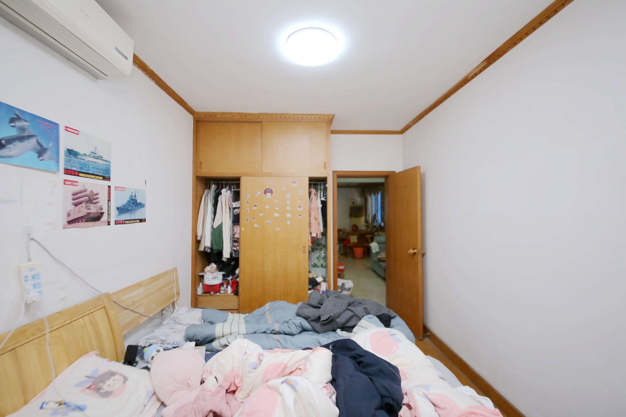 紫薇路鴻基公寓  3室2廳1衛(wèi)    56.0萬臥室