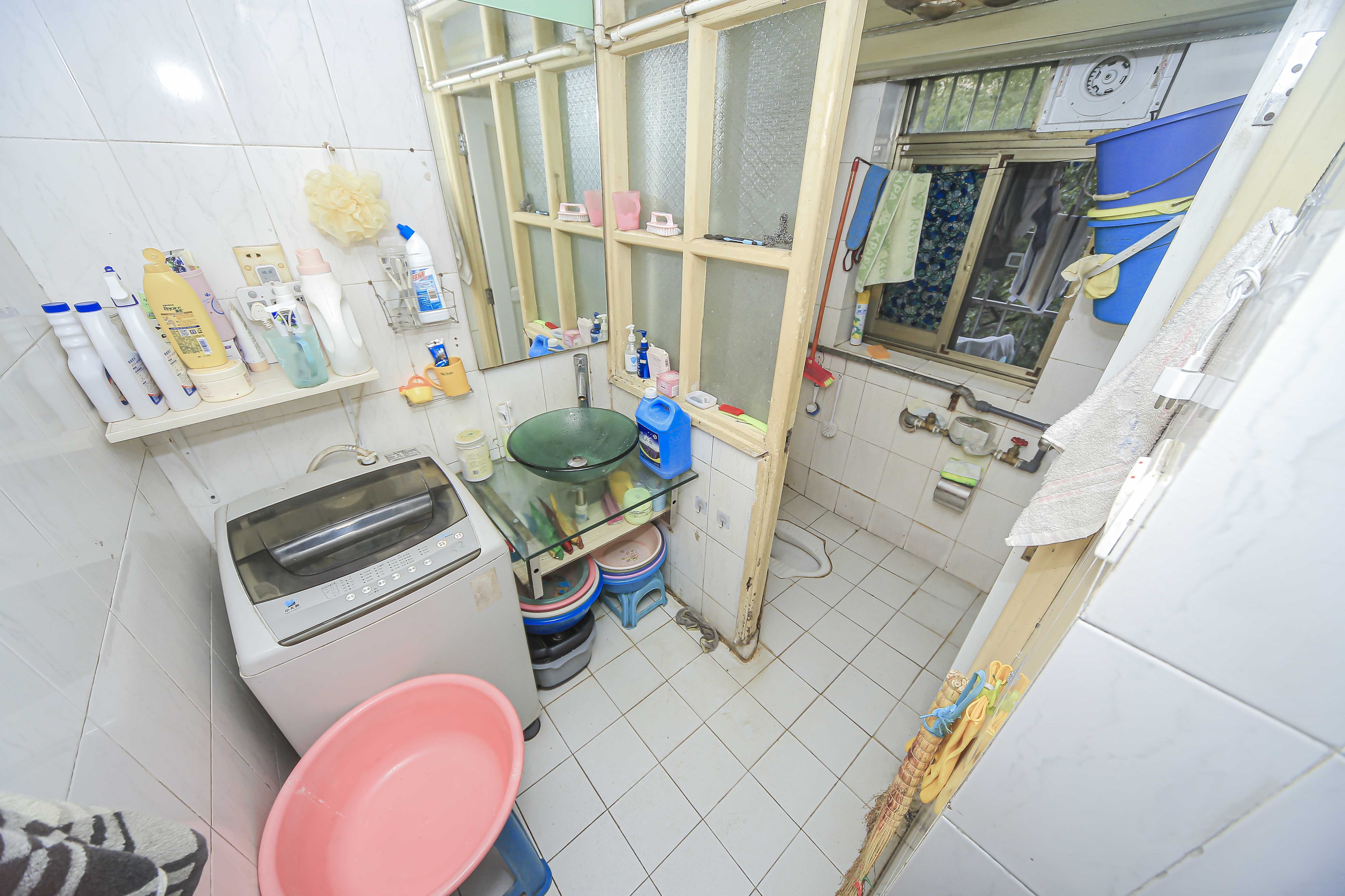 矿冶研究院(科学文明小区)  2室2厅1卫   60.00万卫生间