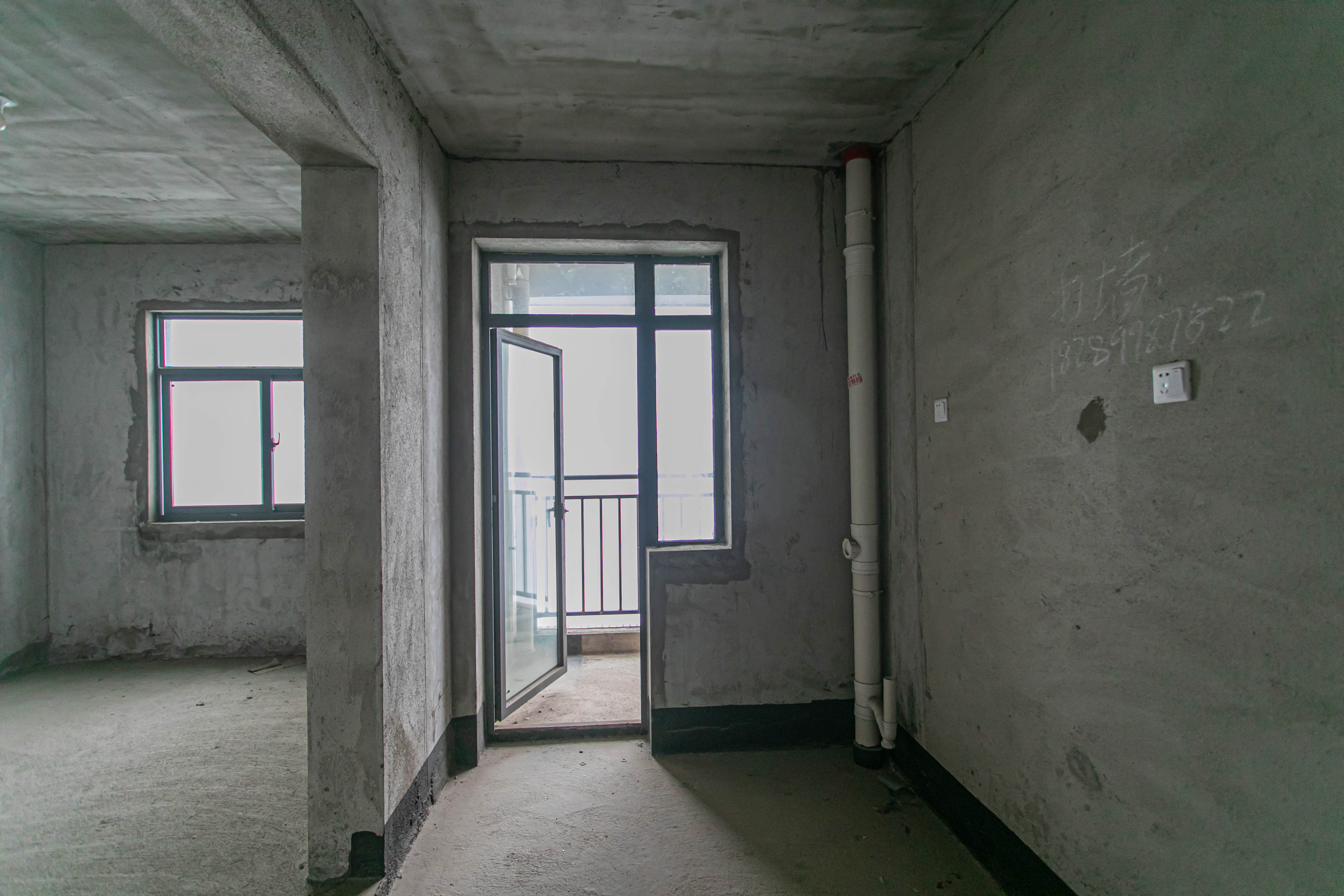 星电恬园  4室2厅2卫    129.0万 星电恬园  4室2厅2卫    129.0万其他