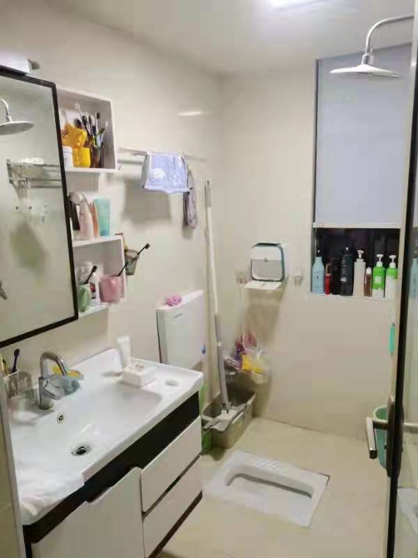 城市公园 2室2厅1卫 70.0万 城市公园 2室2厅1卫 70.0万客厅