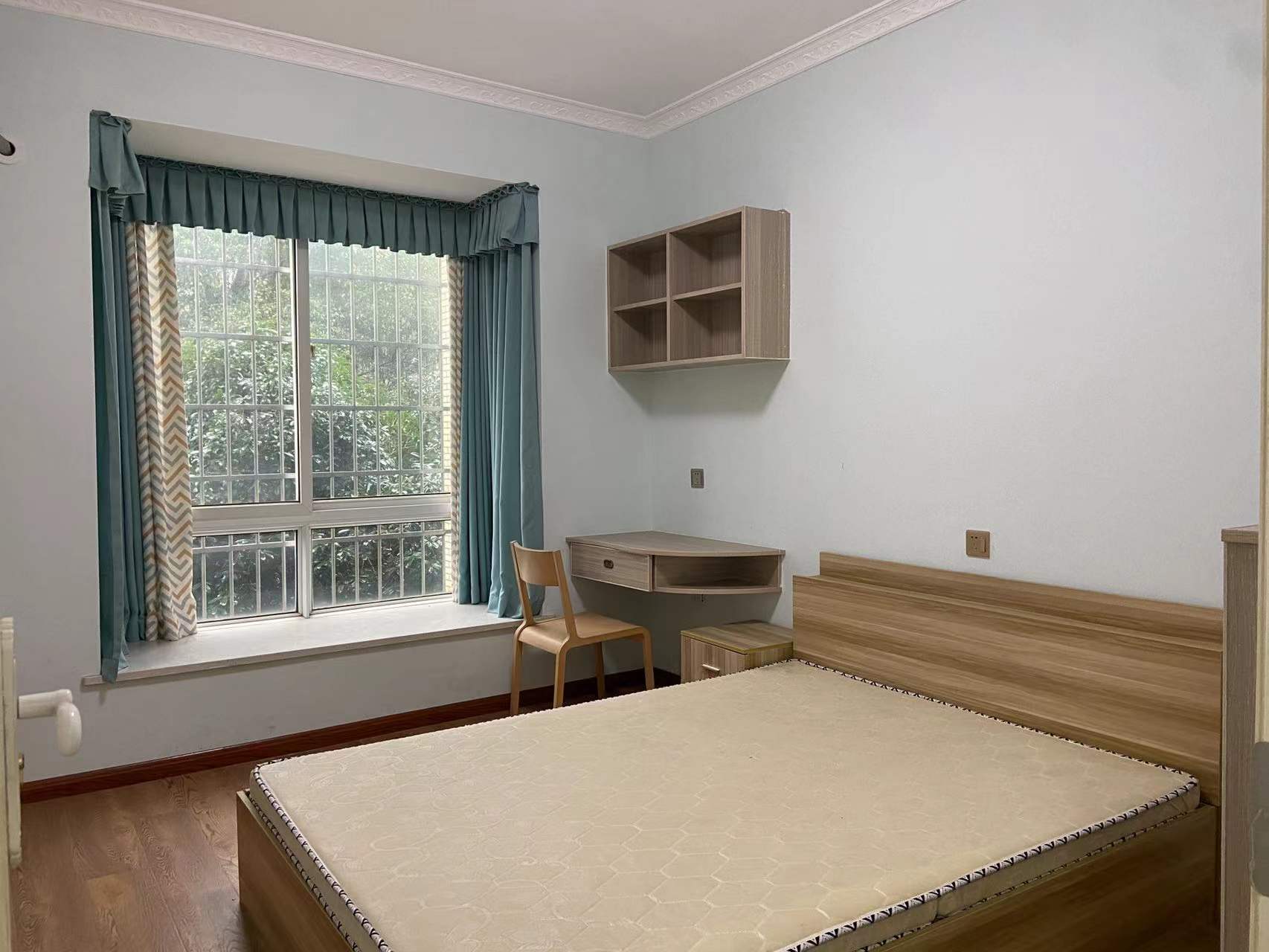 楚天花园 3室2厅1卫 78.6万 楚天花园 3室2厅1卫 78.6万客厅