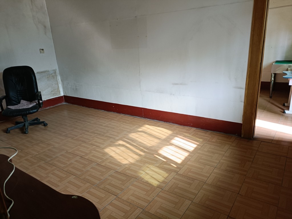 大码头街道鹅洋池居委会 3室2厅1卫 500.0元/月 大码头街道鹅洋池居委会 3室2厅1卫 500.0元/月室内图