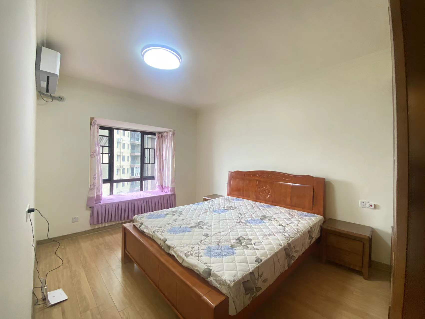 华耀碧桂园十里江湾天汇  3室2厅2卫    2200.0元/月 华耀碧桂园十里江湾天汇  3室2厅2卫    2200.0元/月室内图