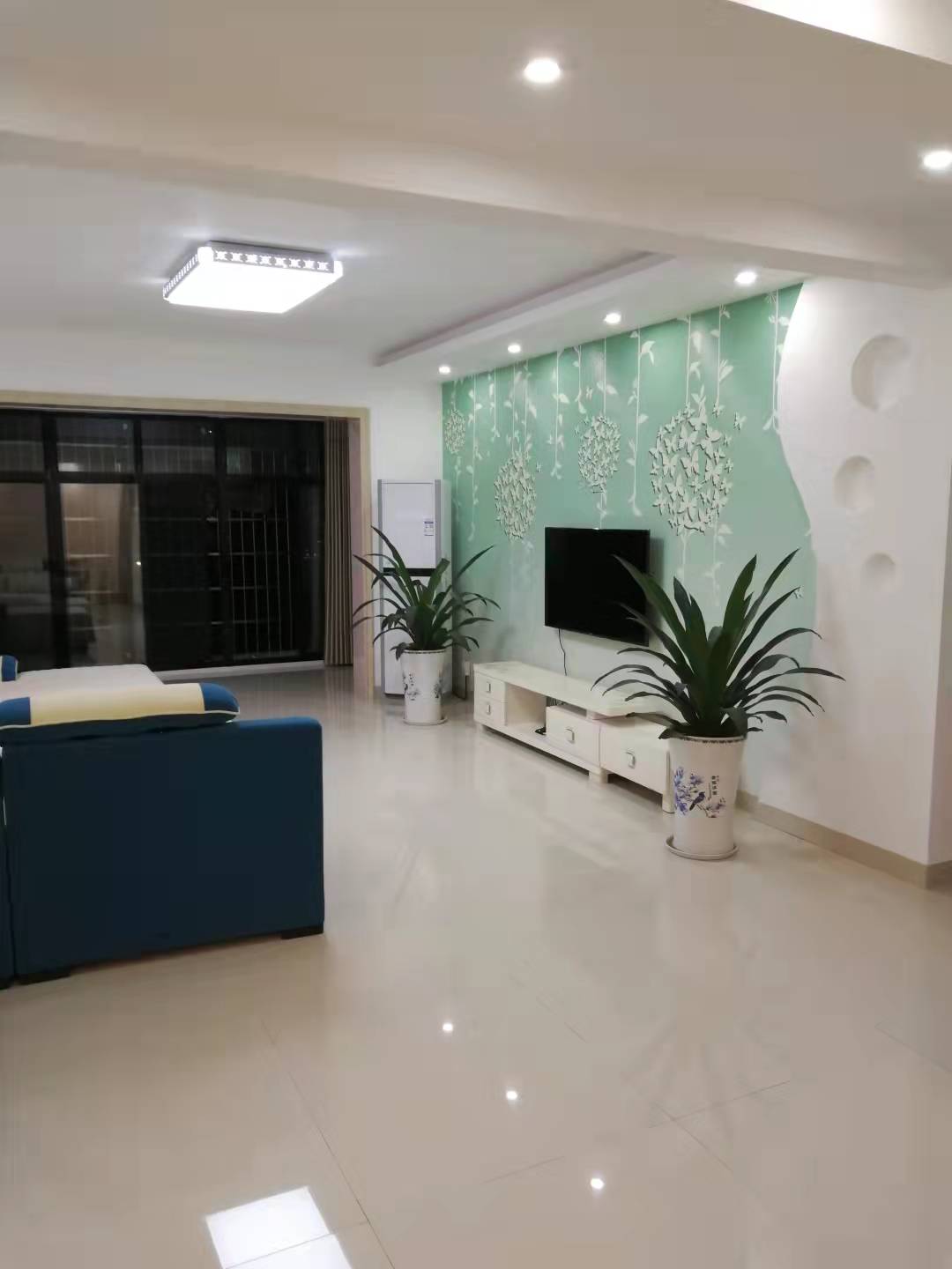 云梦新城 2室2厅1卫 2200.0元/月 云梦新城 2室2厅1卫 2200.0元/月户型图