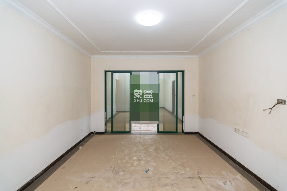 富基世纪公园  4室1厅1卫    97.0万