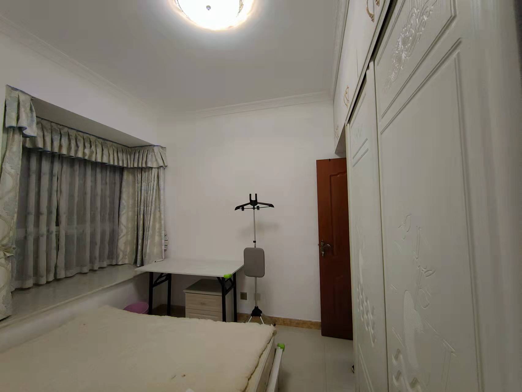 南湖春天 1室1厅1卫 1500.0元/月 南湖春天 1室1厅1卫 1500.0元/月室内图