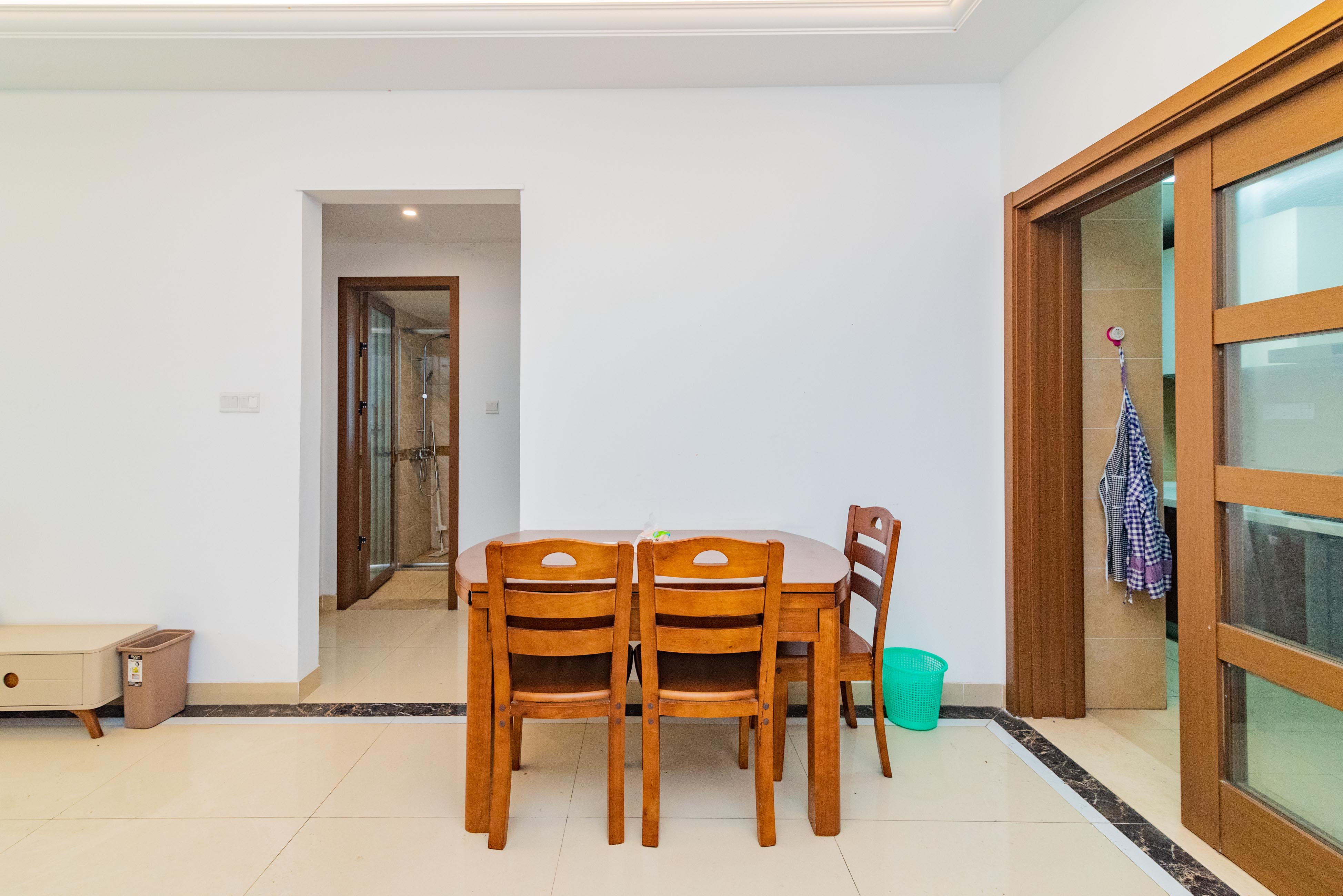 旺德府恺悦国际 3室1厅2卫 75.0万 旺德府恺悦国际 3室1厅2卫 75.0万客厅