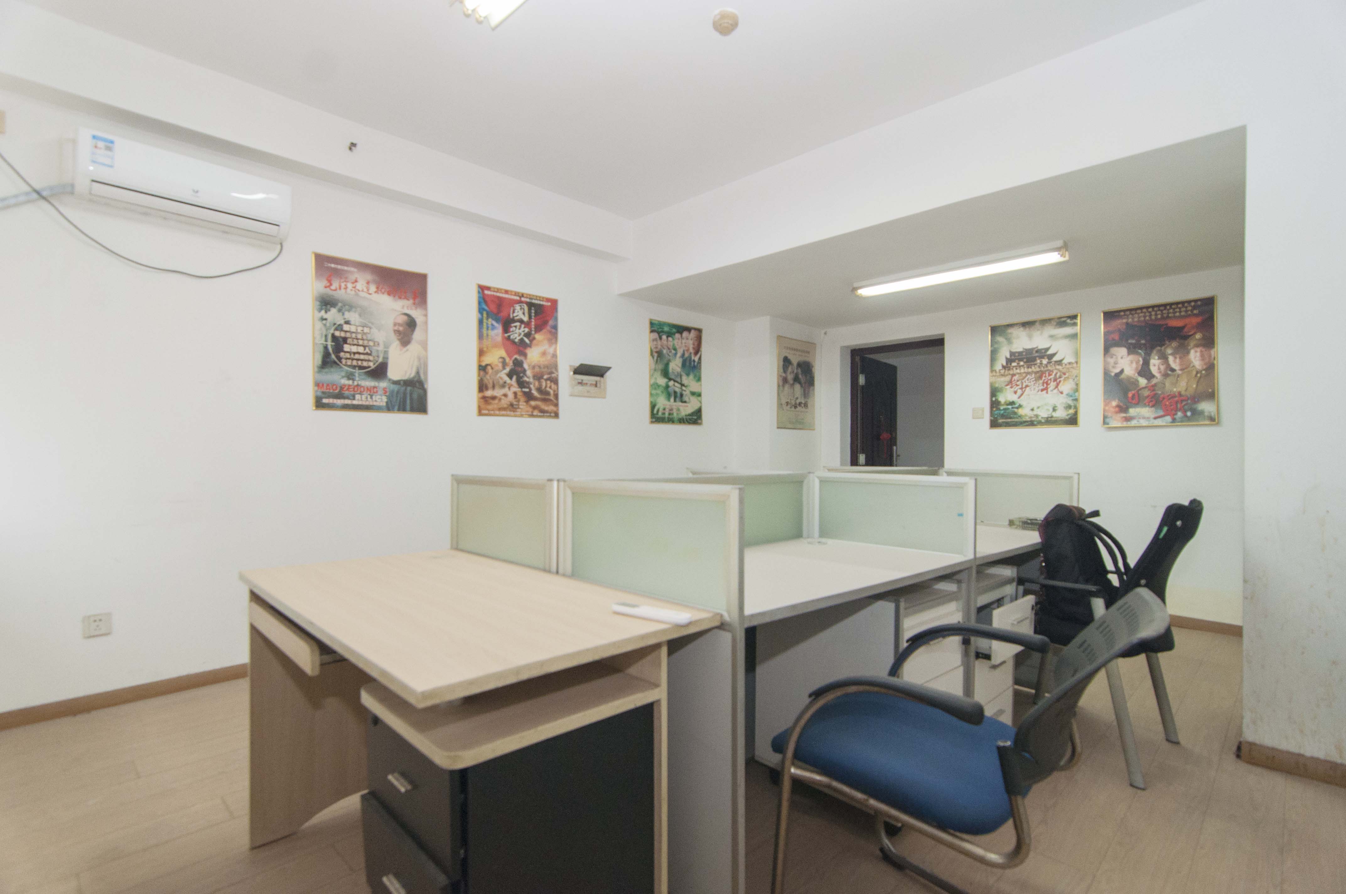 嘉盛国际广场  1室1厅1卫    30.6万其他