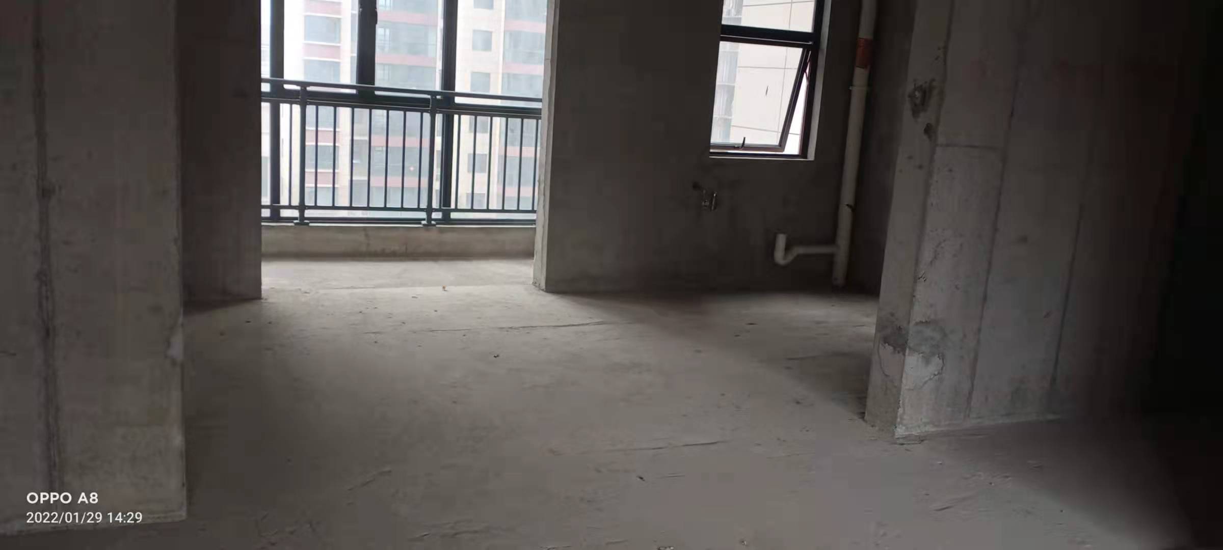 六合清华园  4室2厅2卫    72.8万 六合清华园  4室2厅2卫    72.8万客厅