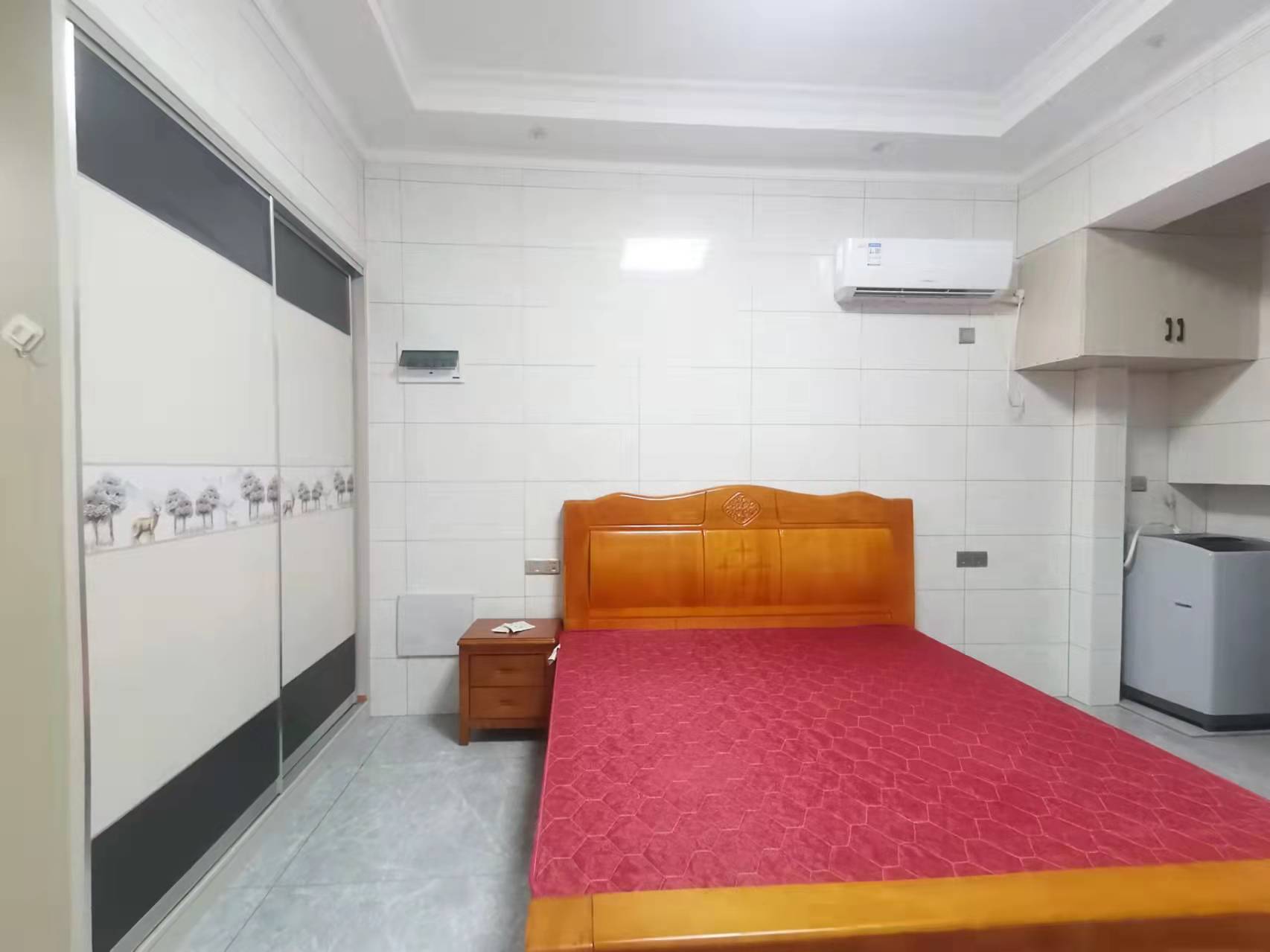 梓湖明珠  1室1厅1卫    1400.0元/月 梓湖明珠  1室1厅1卫    1400.0元/月室内图